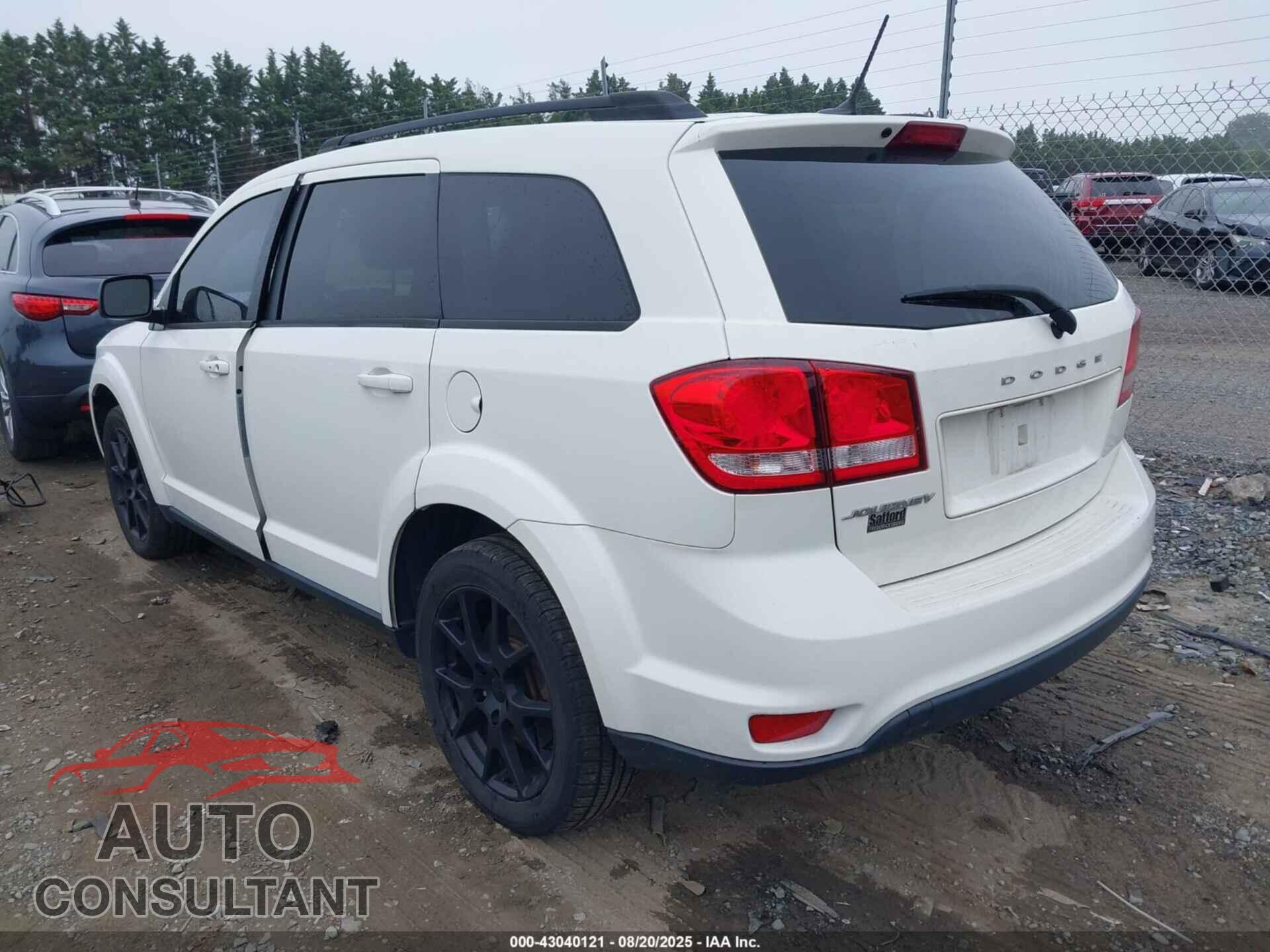 DODGE JOURNEY 2015 - 3C4PDCBB8FT745707