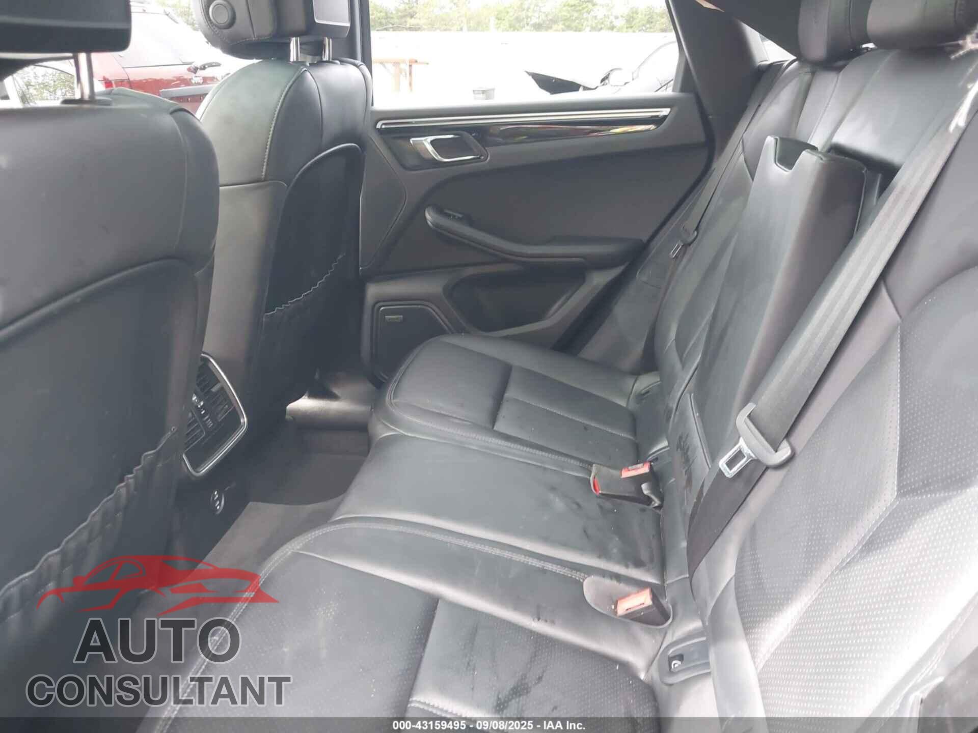 PORSCHE MACAN 2021 - WP1AA2A57MLB16516