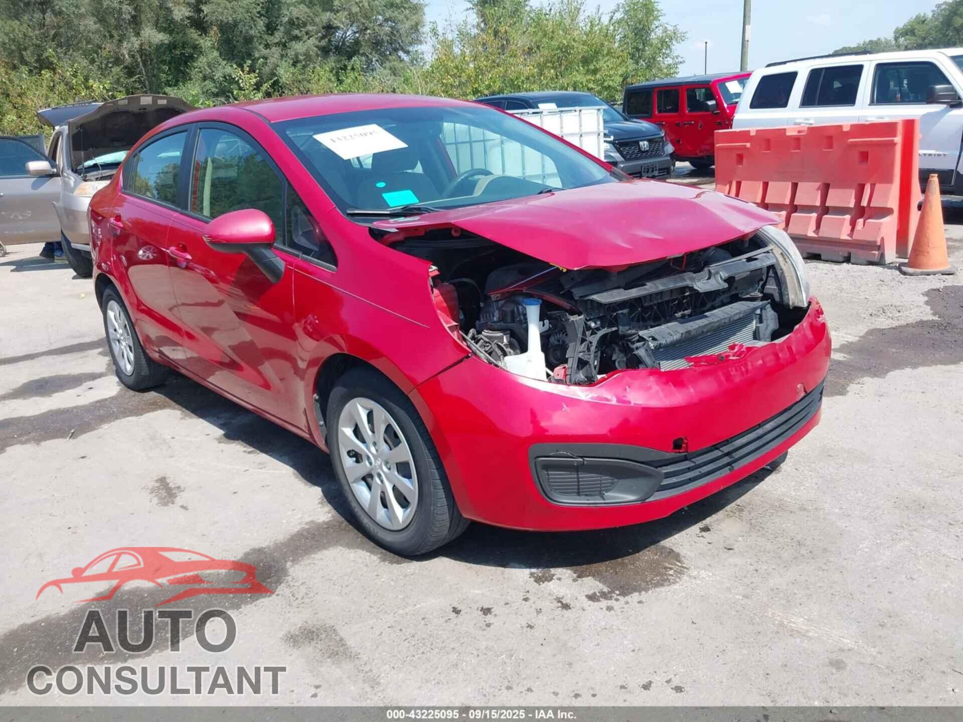 KIA RIO 2014 - KNADM4A33E6372679
