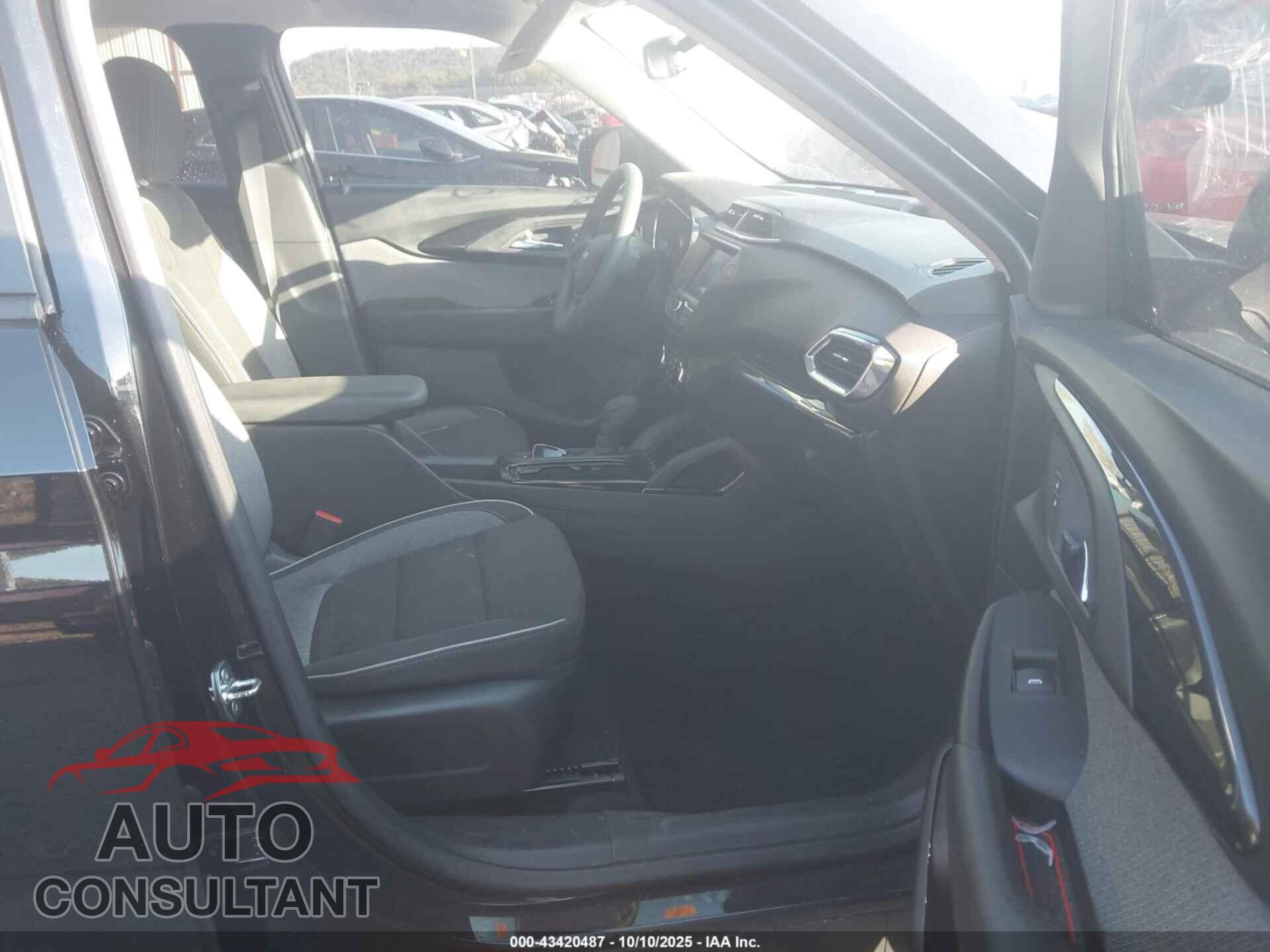 CHEVROLET TRAILBLAZER 2023 - KL79MRSL3PB187253