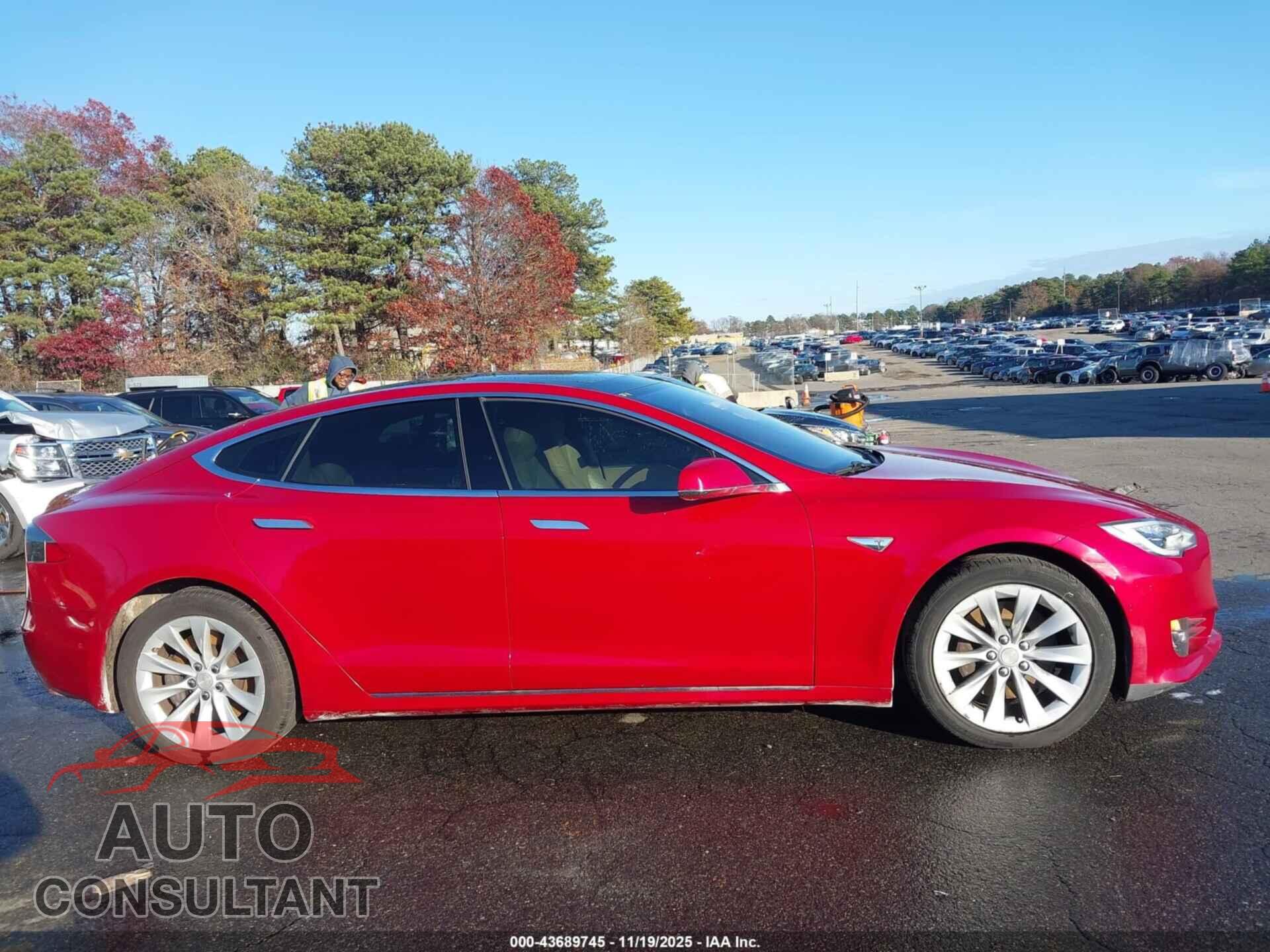 TESLA MODEL S 2016 - 5YJSA1E11GF160364