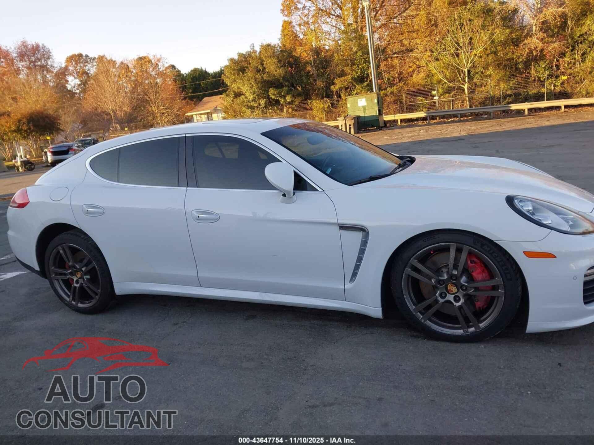 PORSCHE PANAMERA 2014 - WP0AC2A78EL073044