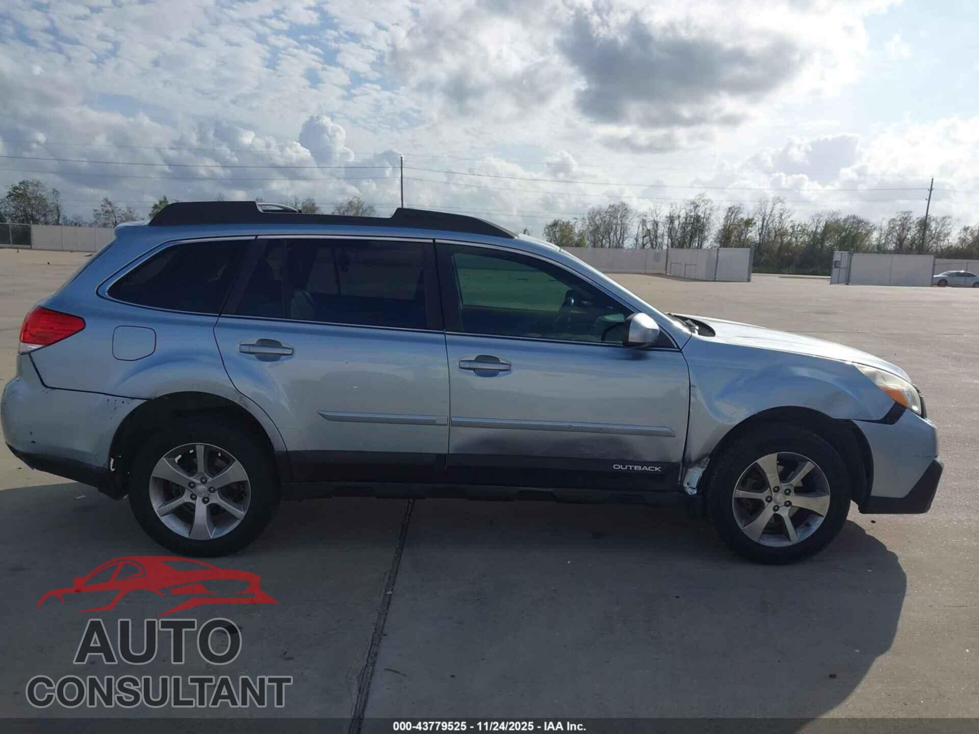 SUBARU OUTBACK 2014 - 4S4BRCLC4E3267763