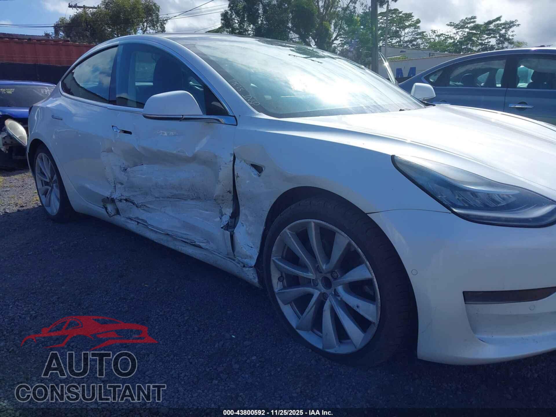 TESLA MODEL 3 2020 - 5YJ3E1EA6LF661687