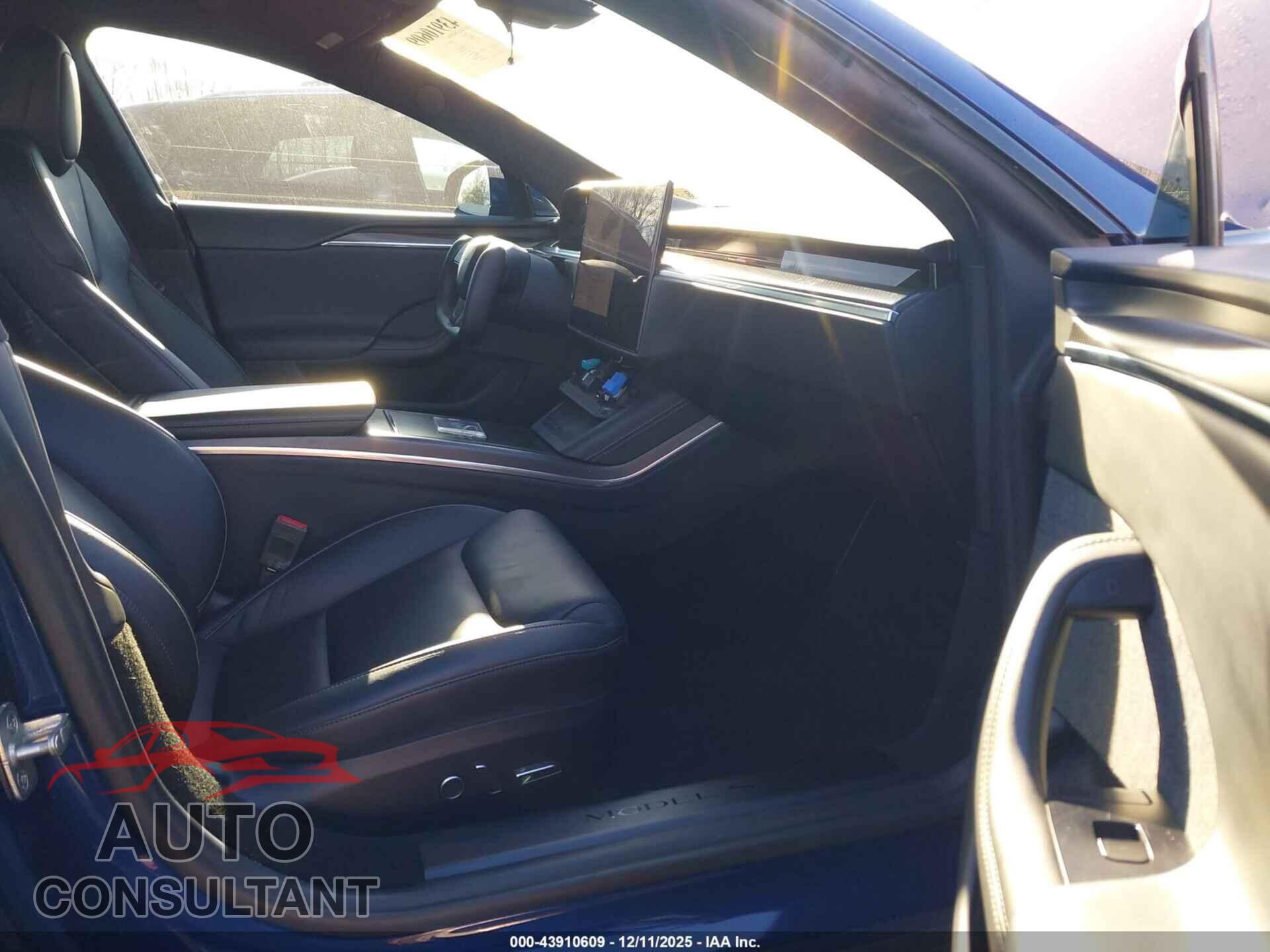 TESLA MODEL S 2021 - 5YJSA1E67MF452950