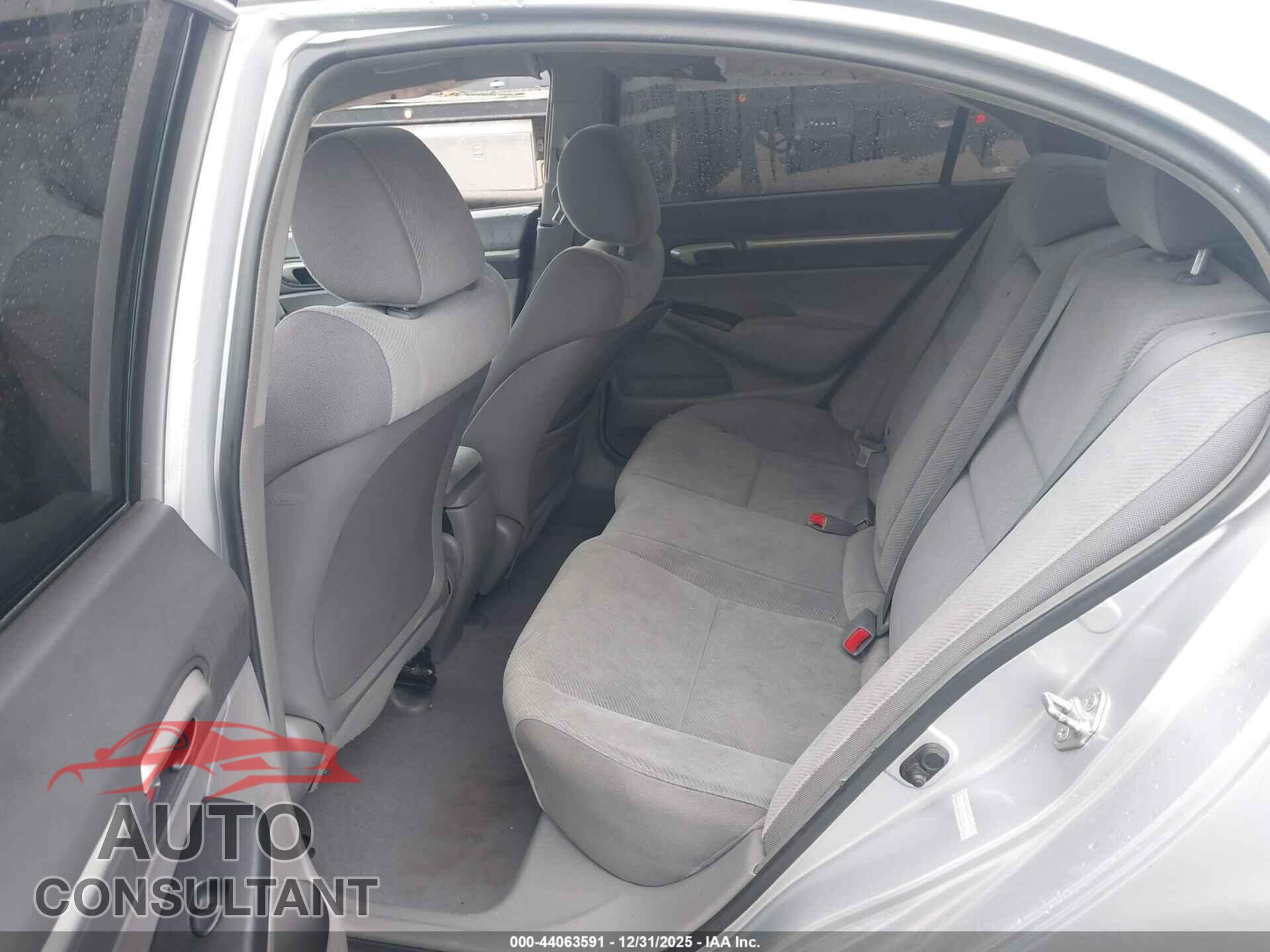 HONDA CIVIC 2010 - 19XFA1F8XAE024843