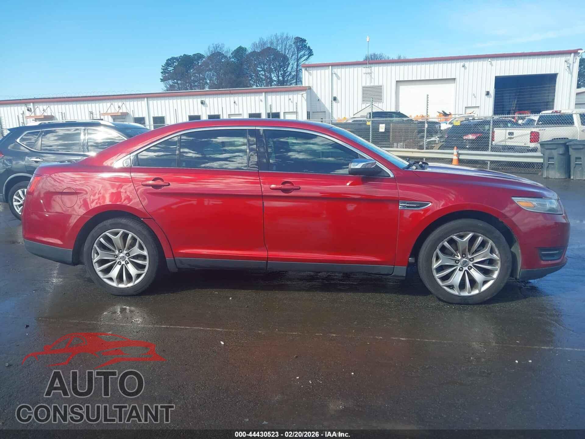 FORD TAURUS 2013 - 1FAHP2F84DG218226