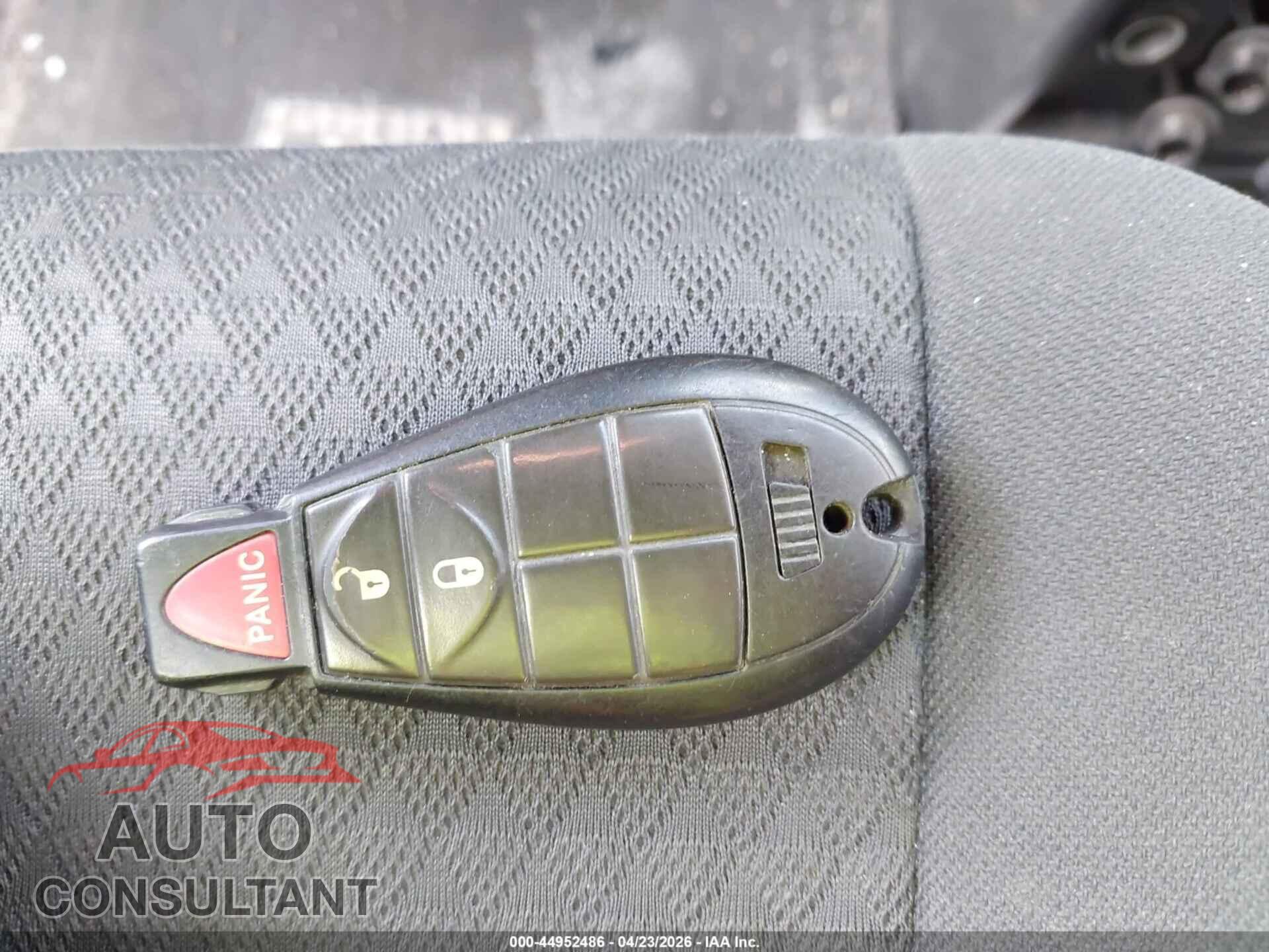 DODGE GRAND CARAVAN 2010 - 2D4RN4DE0AR385351