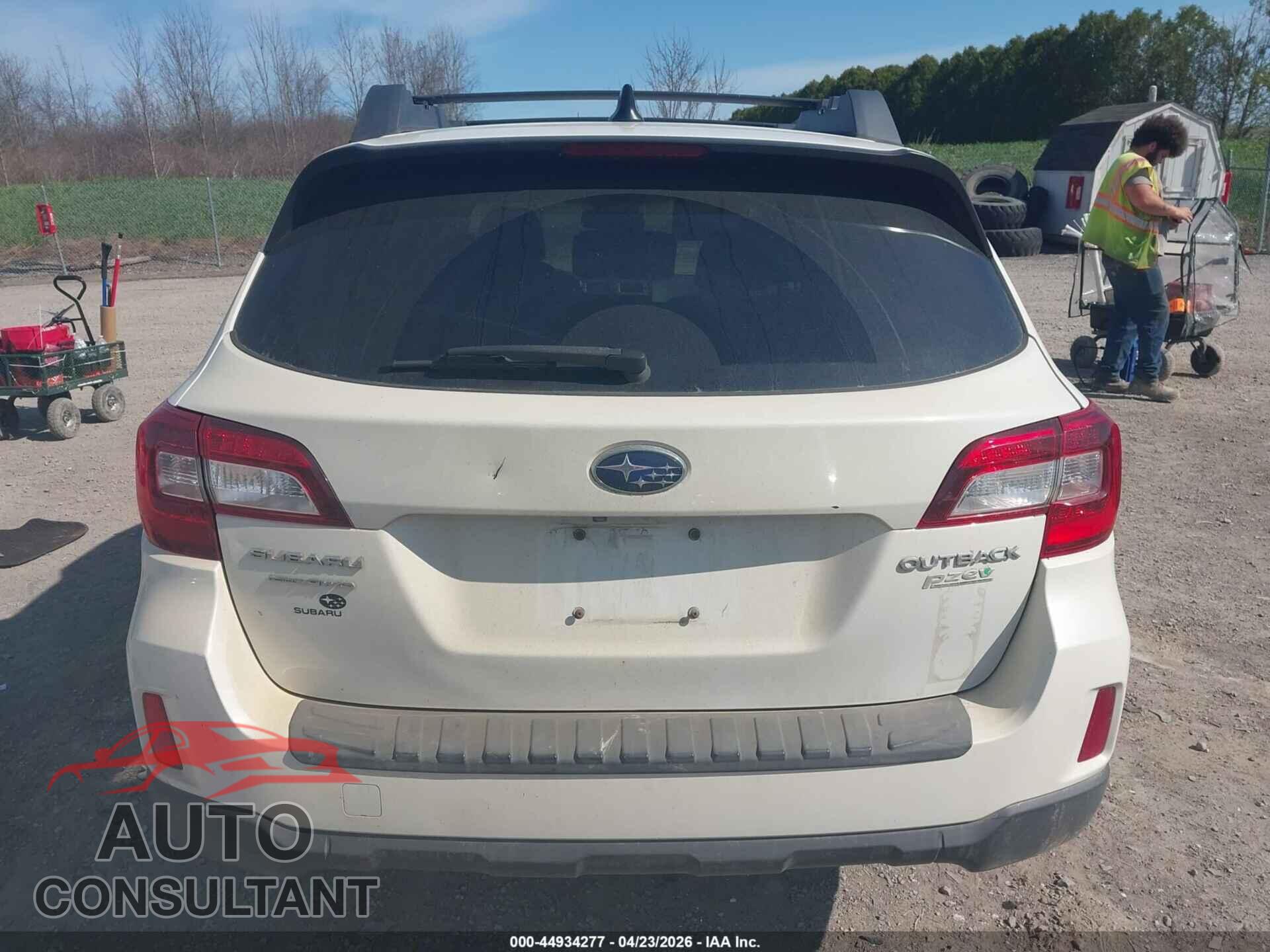 SUBARU OUTBACK 2016 - 4S4BSADC8G3279943