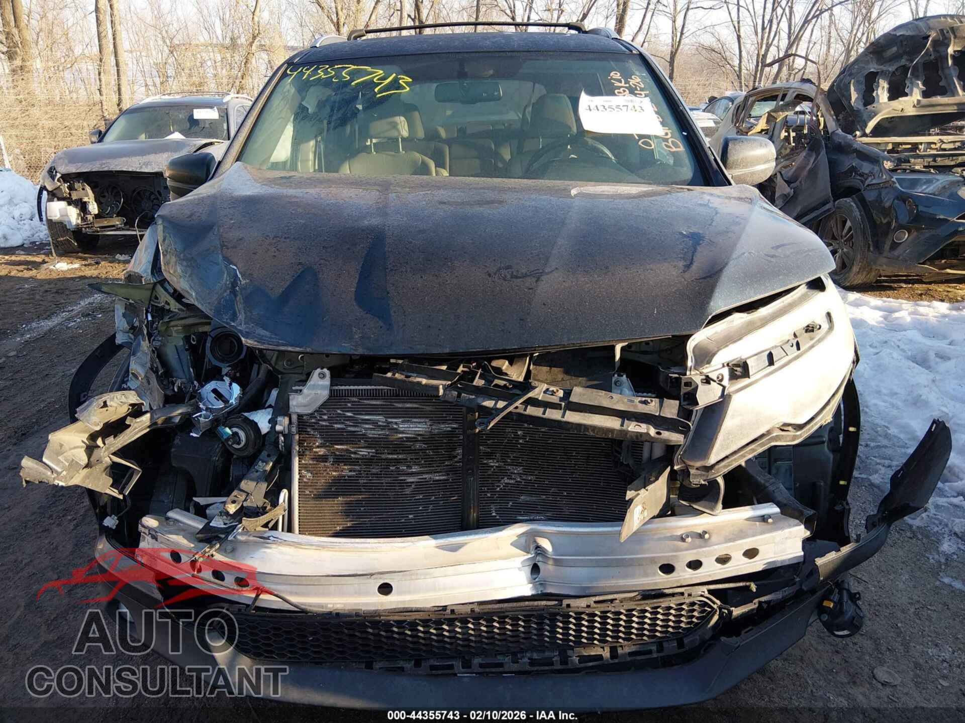 HONDA PILOT 2017 - 5FNYF6H71HB079102