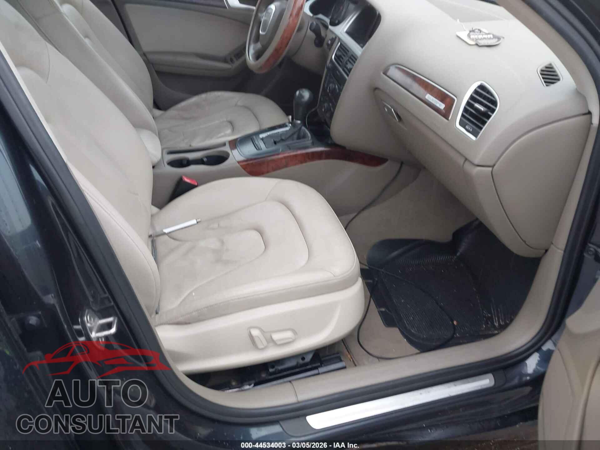 AUDI A4 2012 - WAUBFAFL2CN002416