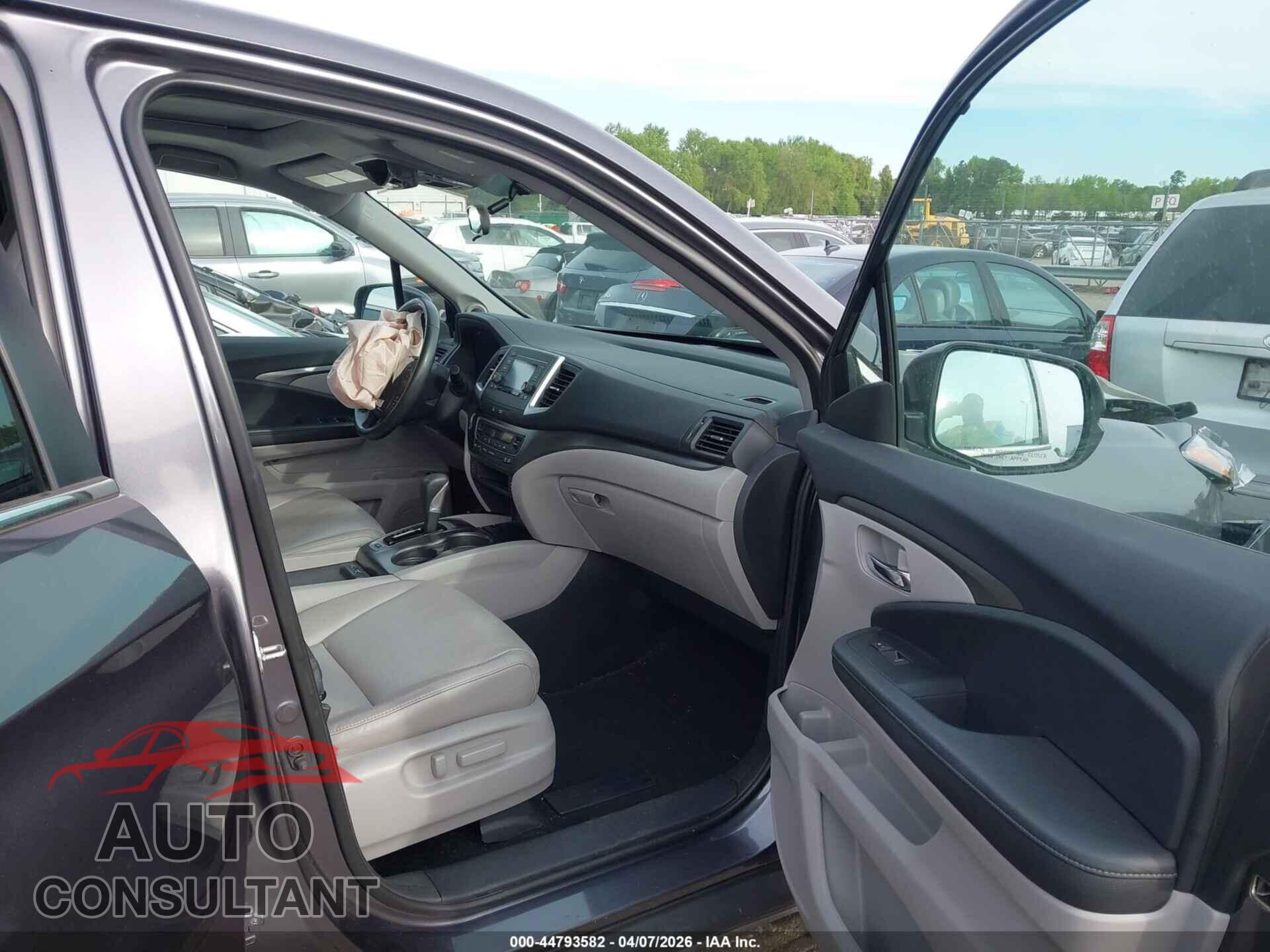 HONDA RIDGELINE 2019 - 5FPYK3F50KB043704
