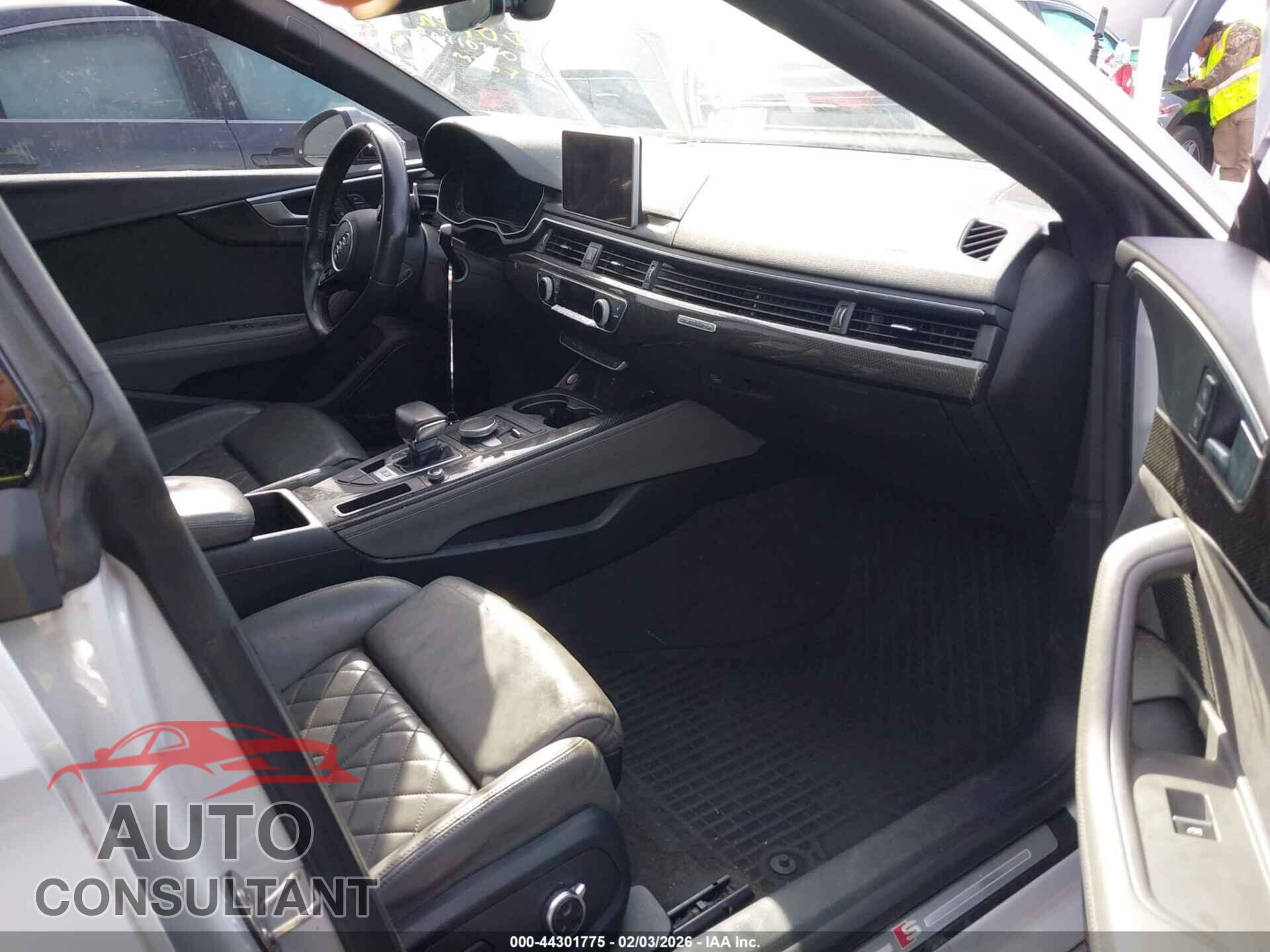 AUDI S5 2018 - WAUC4CF56JA065577