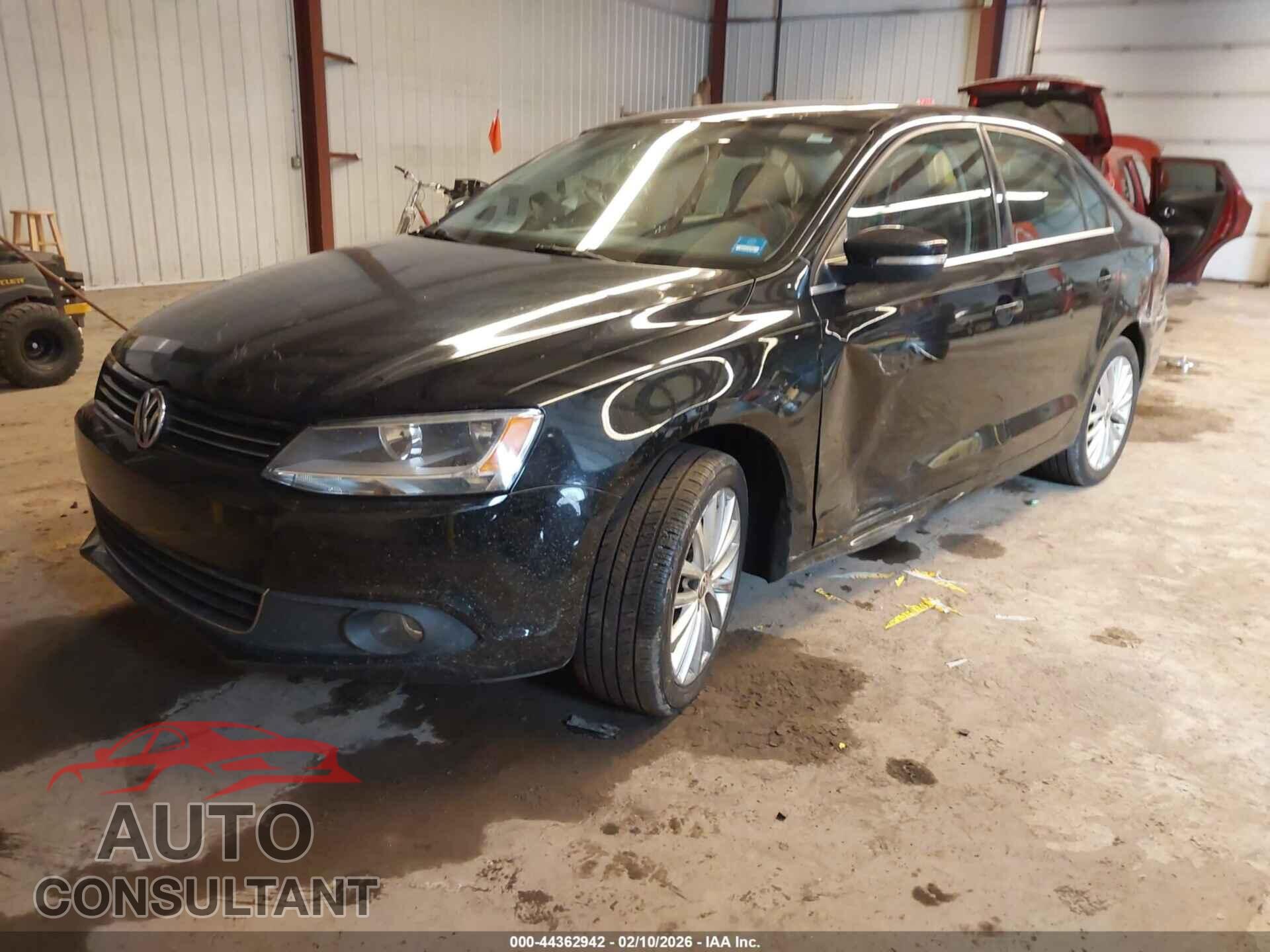 VOLKSWAGEN JETTA 2012 - 3VWLX7AJ8CM415543