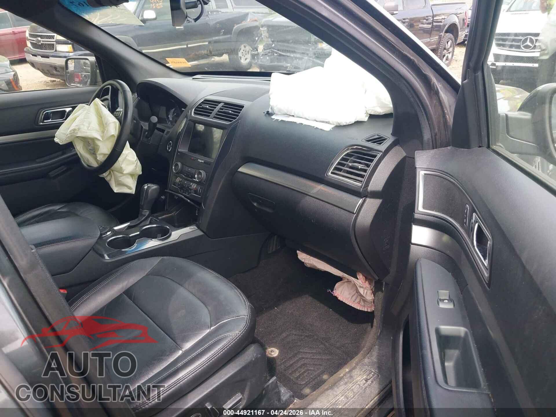 FORD EXPLORER 2018 - 1FM5K8D83JGA65945