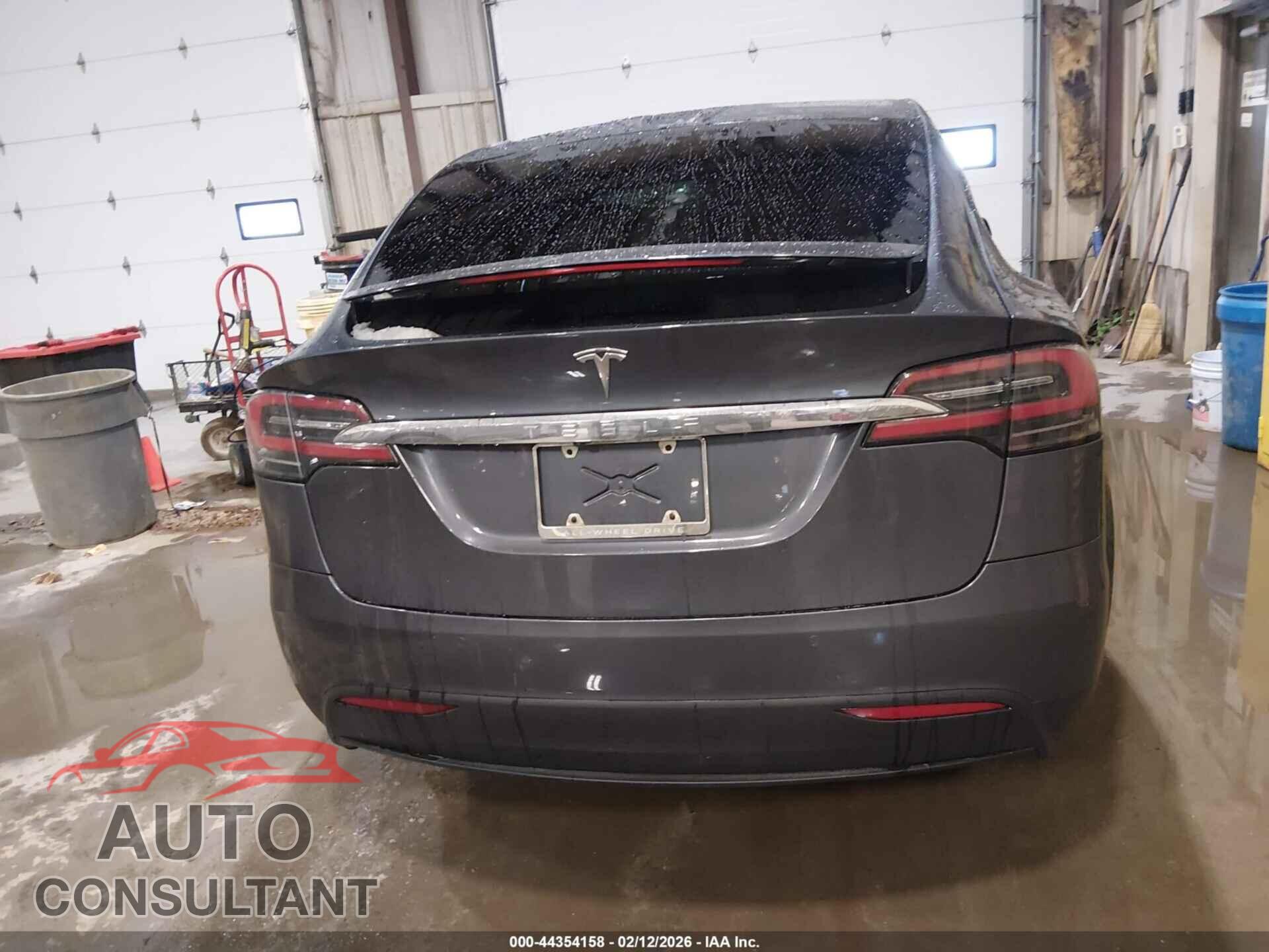 TESLA MODEL X 2019 - 5YJXCDE2XKF206518
