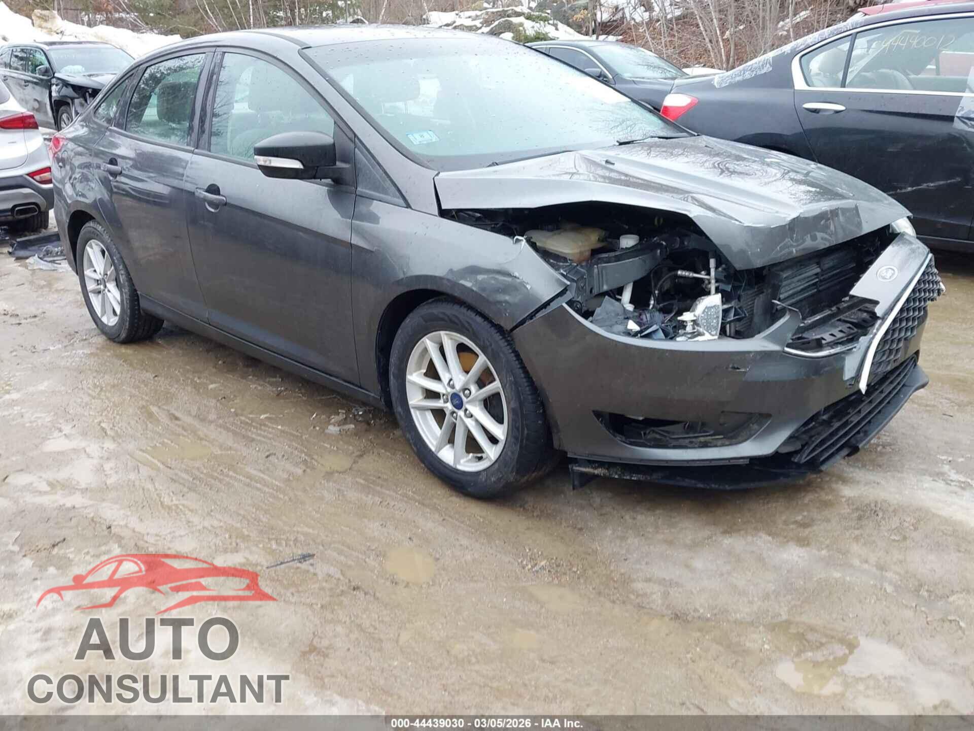 FORD FOCUS 2015 - 1FADP3F2XFL291109