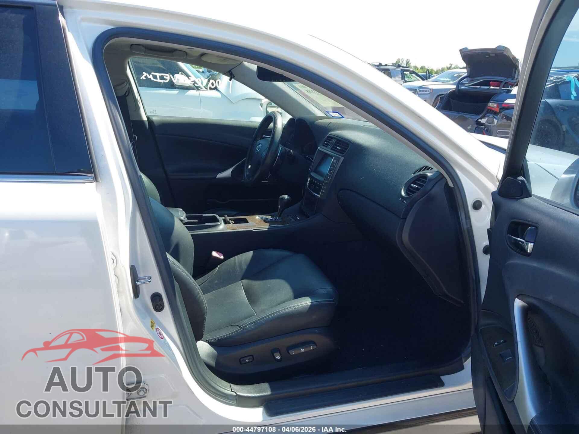 LEXUS IS 250 2009 - JTHBK262895106427