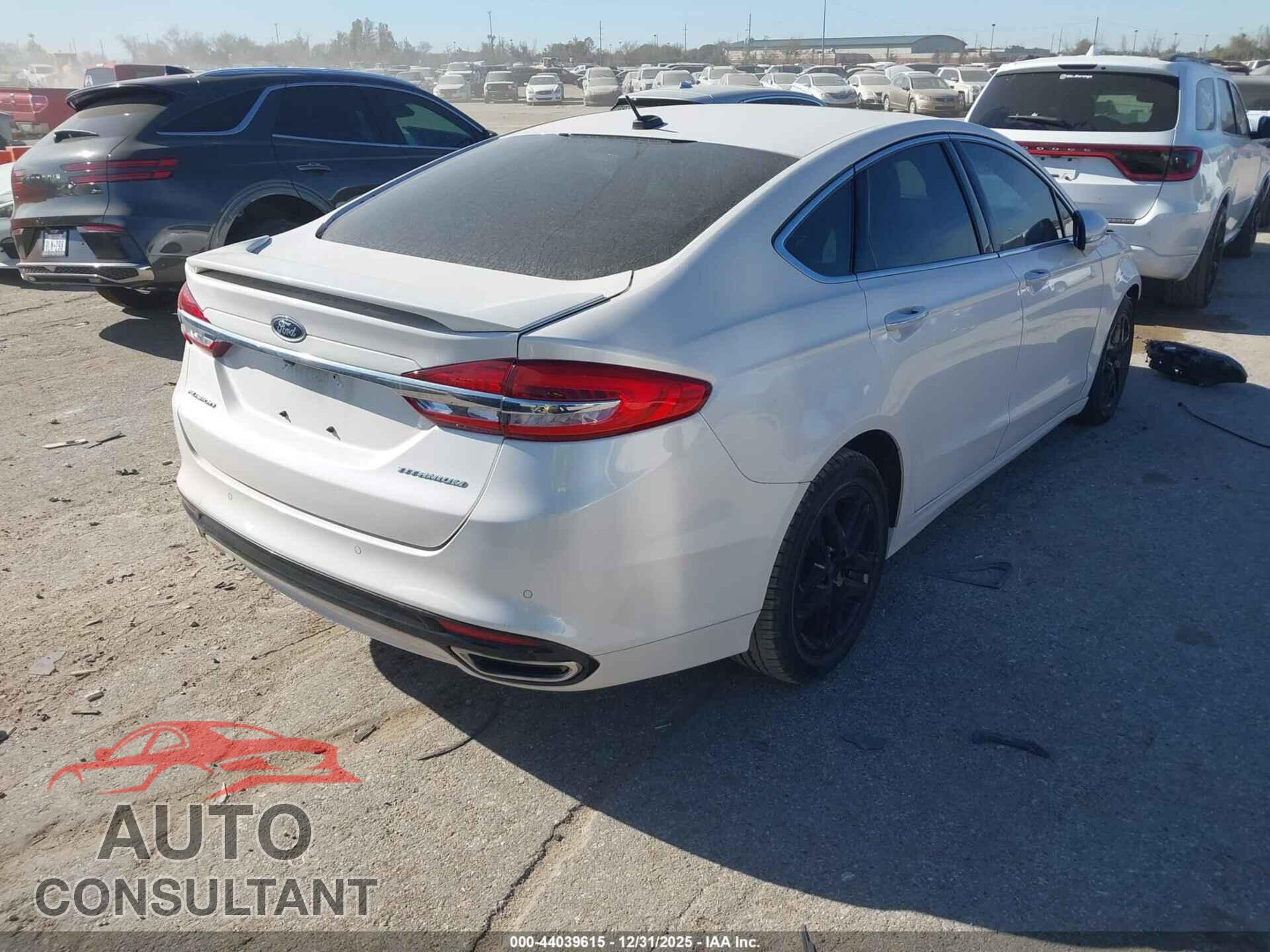 FORD FUSION 2018 - 3FA6P0D90JR246830
