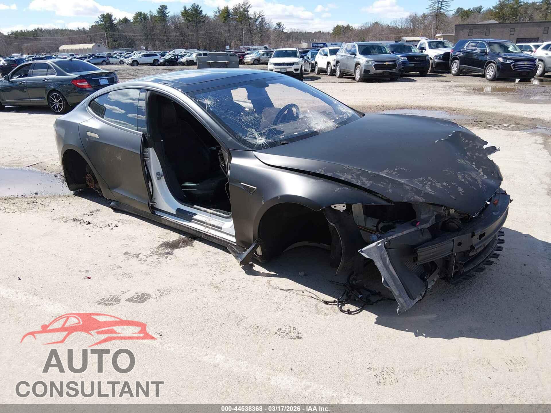 TESLA MODEL S 2013 - 5YJSA1CN3DFP05580