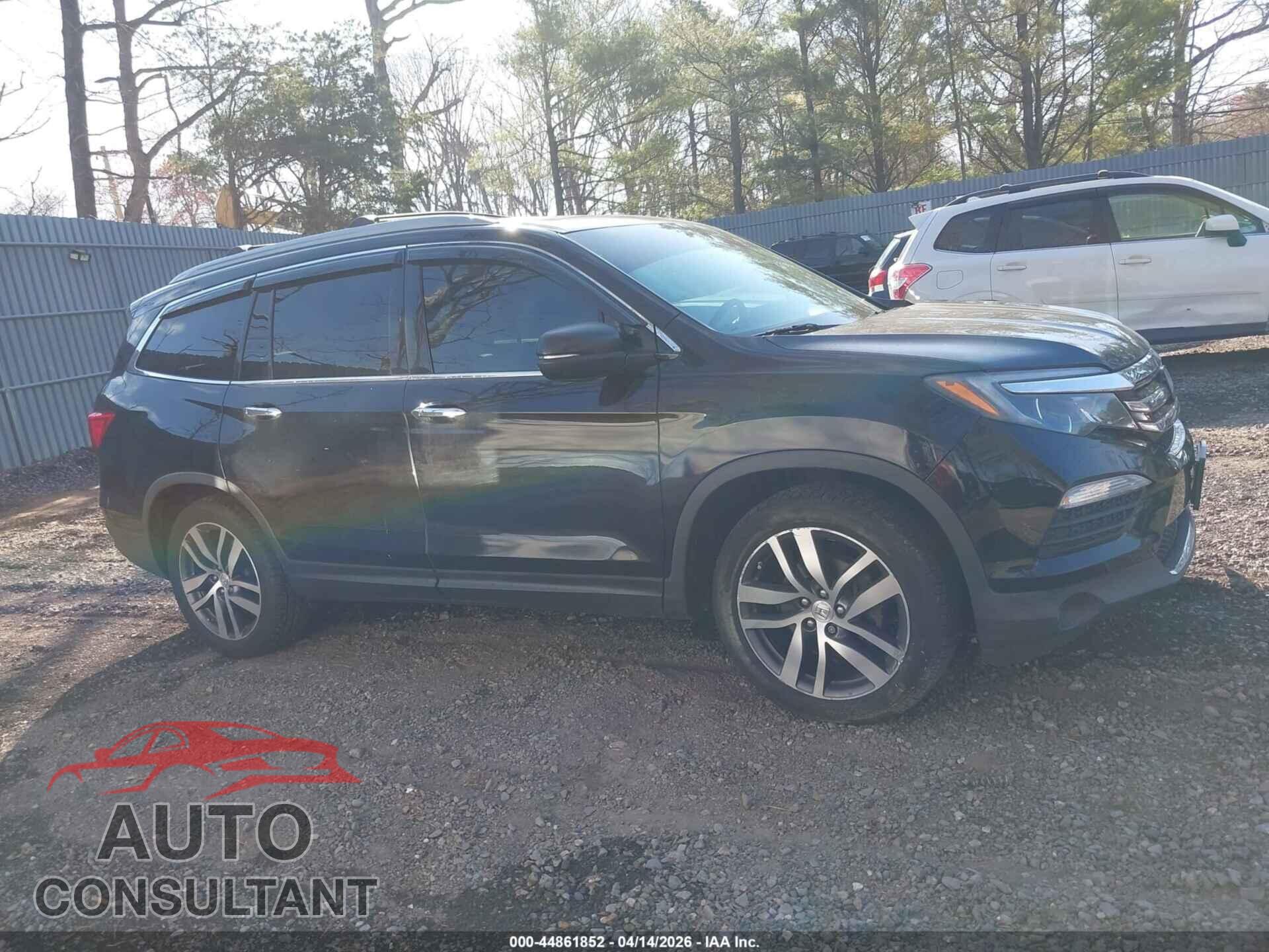 HONDA PILOT 2017 - 5FNYF6H07HB007999