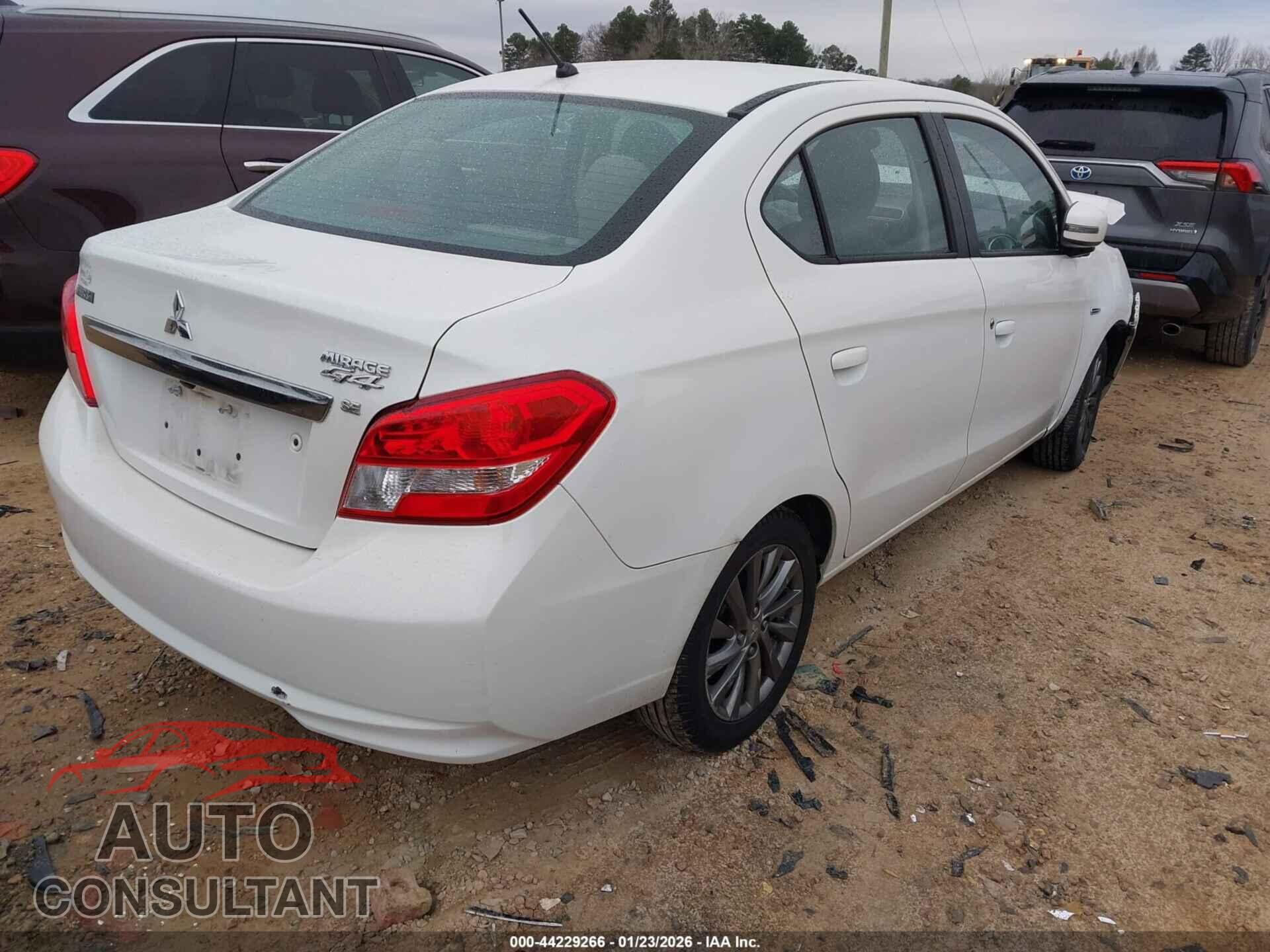 MITSUBISHI MIRAGE G4 2017 - ML32F4FJ4HHF08814