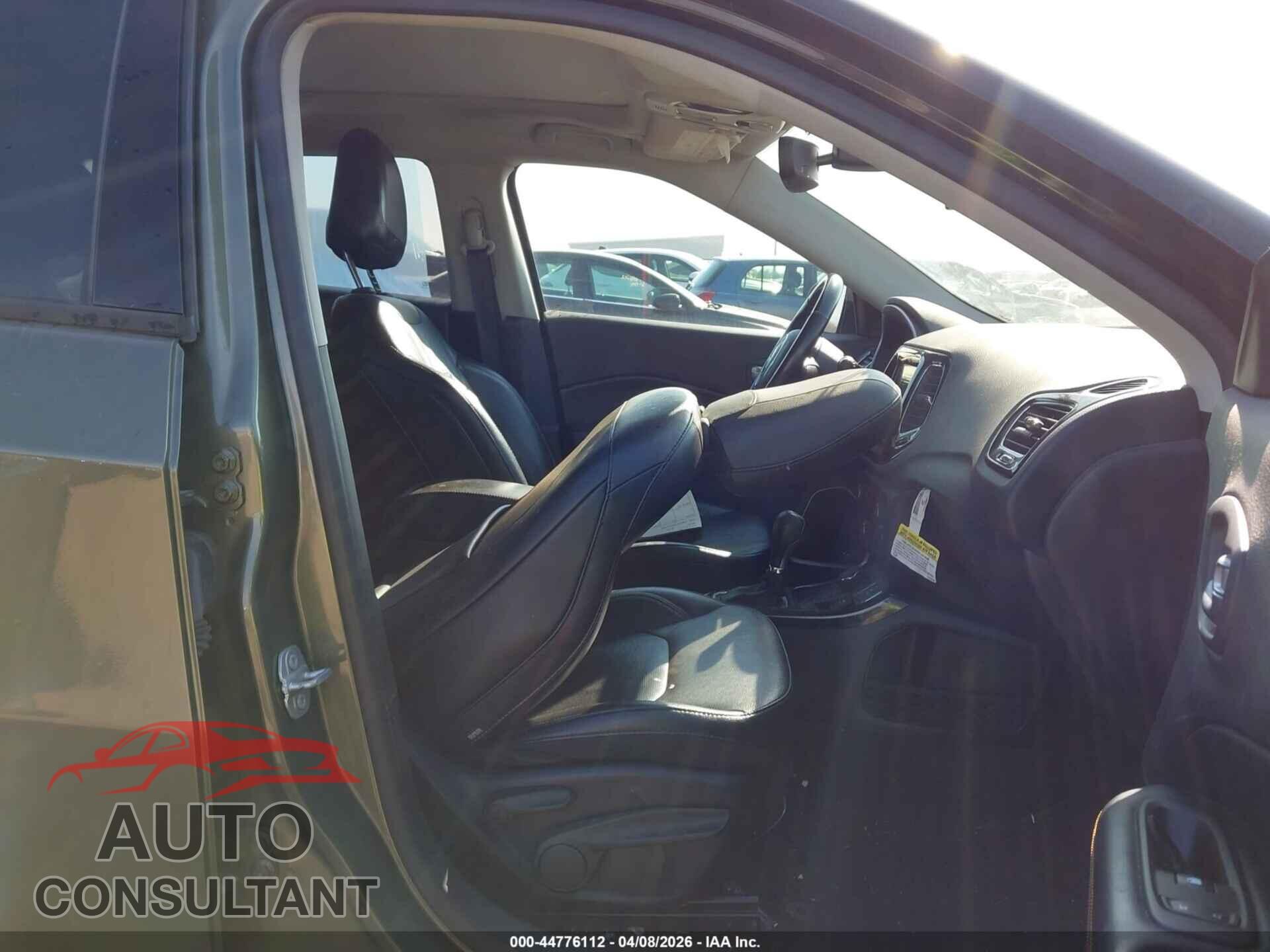 JEEP COMPASS 2021 - 3C4NJDCB4MT512666