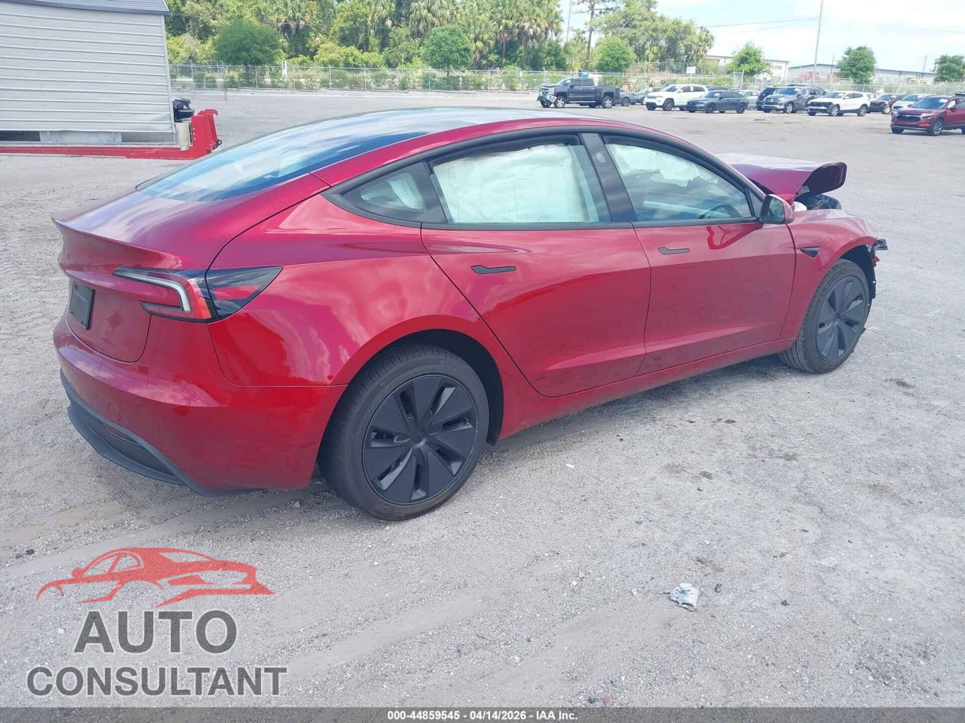 TESLA MODEL 3 2026 - 5YJ3E1EA0TF140075