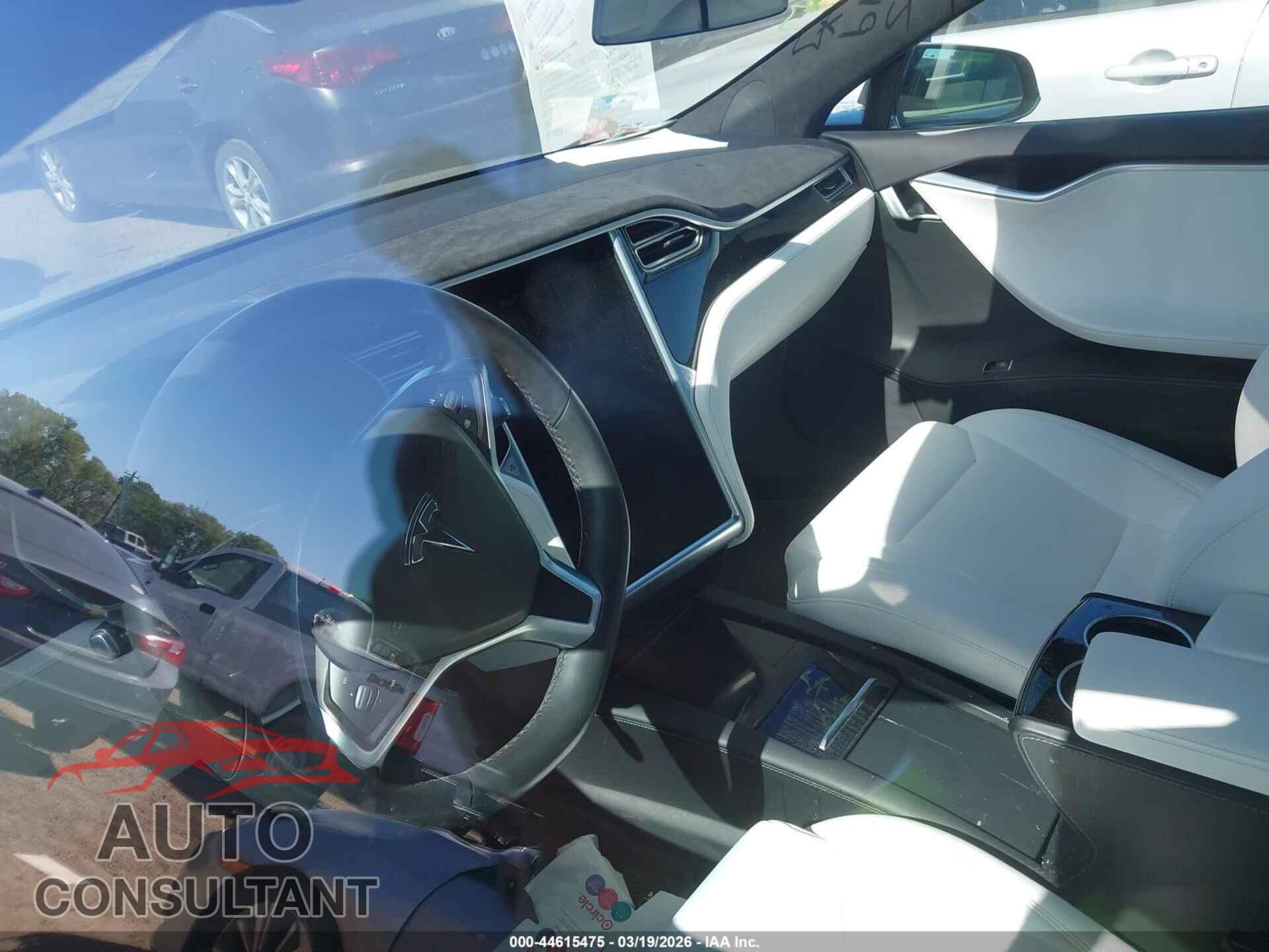 TESLA MODEL S 2017 - 5YJSA1E26HF204269