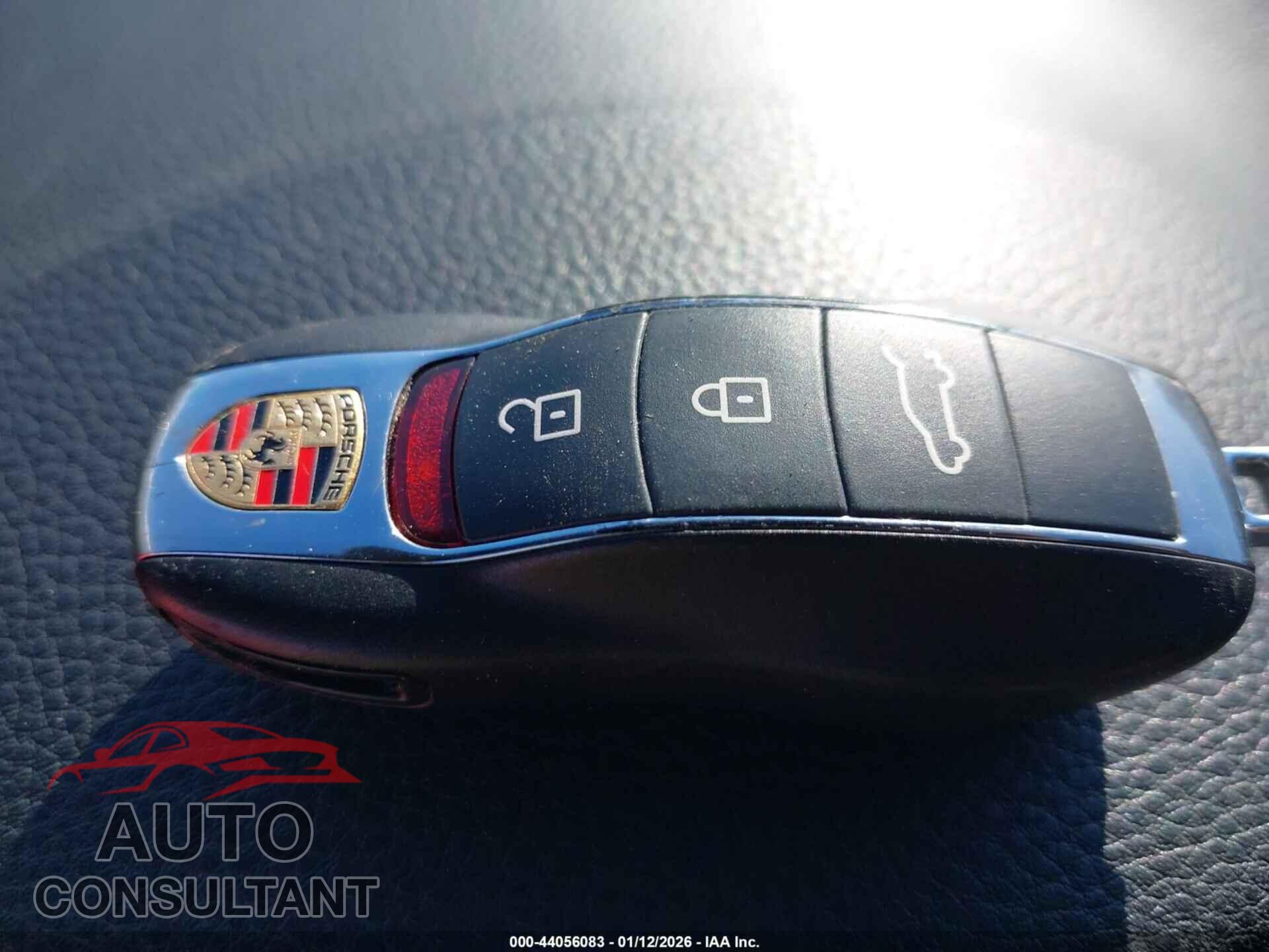 PORSCHE MACAN 2018 - WP1AA2A57JLB05219