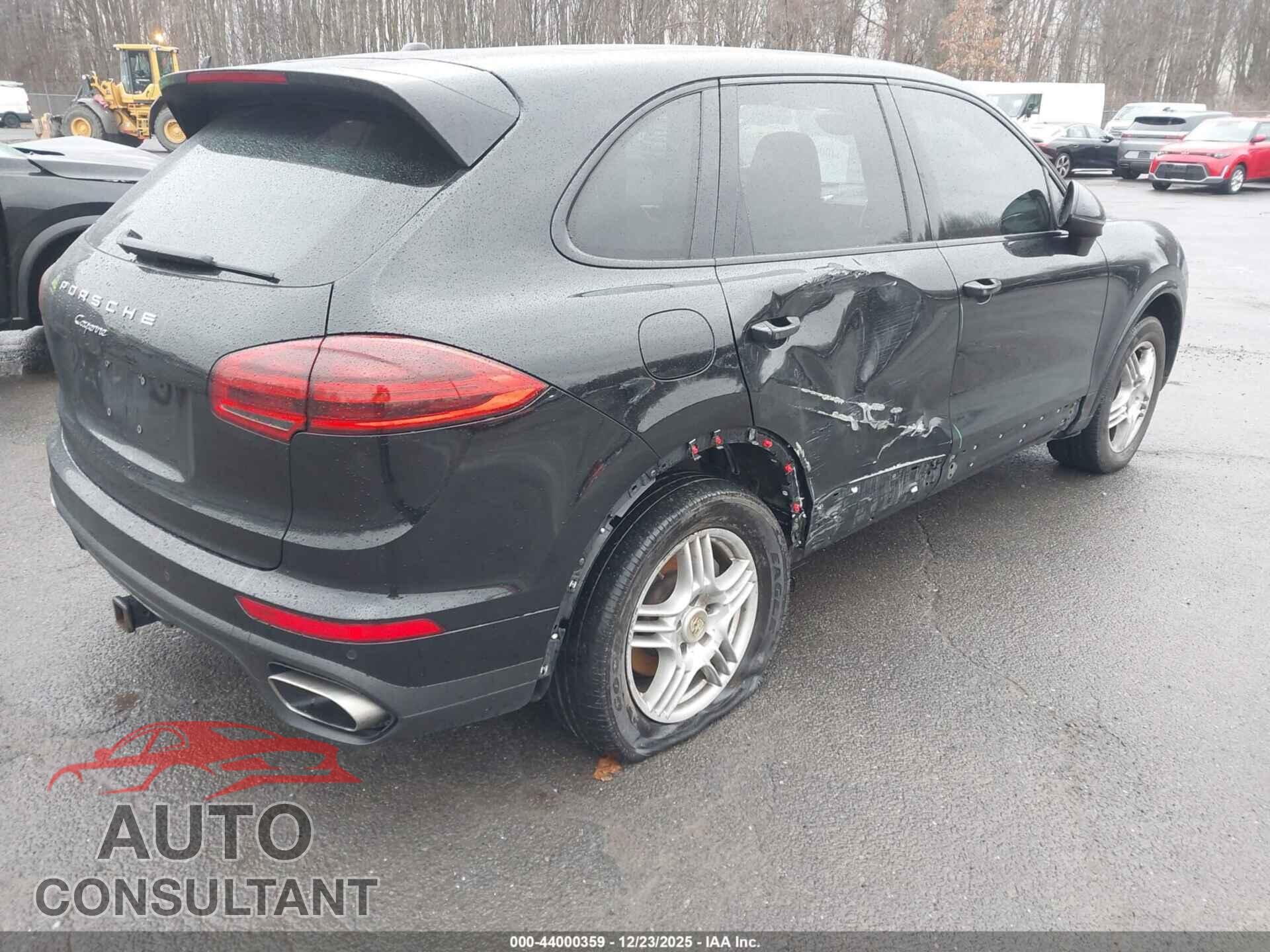 PORSCHE CAYENNE 2017 - WP1AA2A20HKA86986