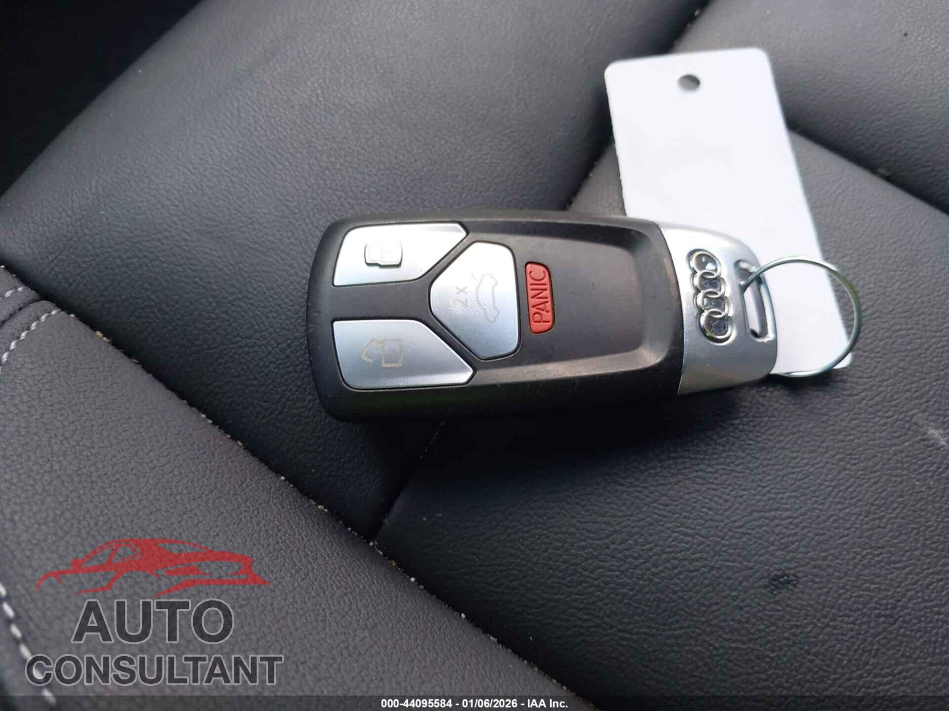 AUDI A4 2020 - WAUGMAF48LA053267