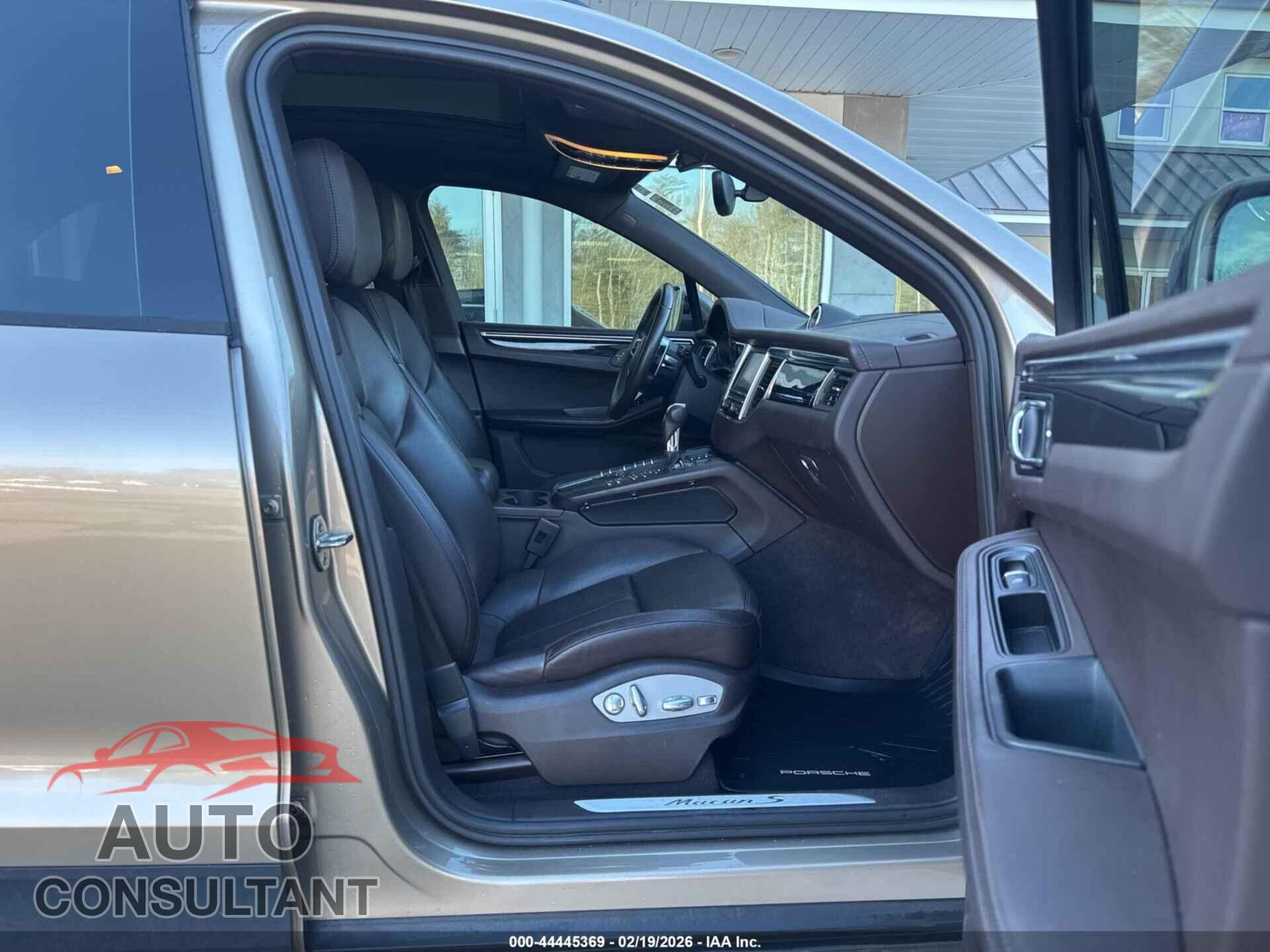 PORSCHE MACAN 2015 - WP1AB2A54FLB56620