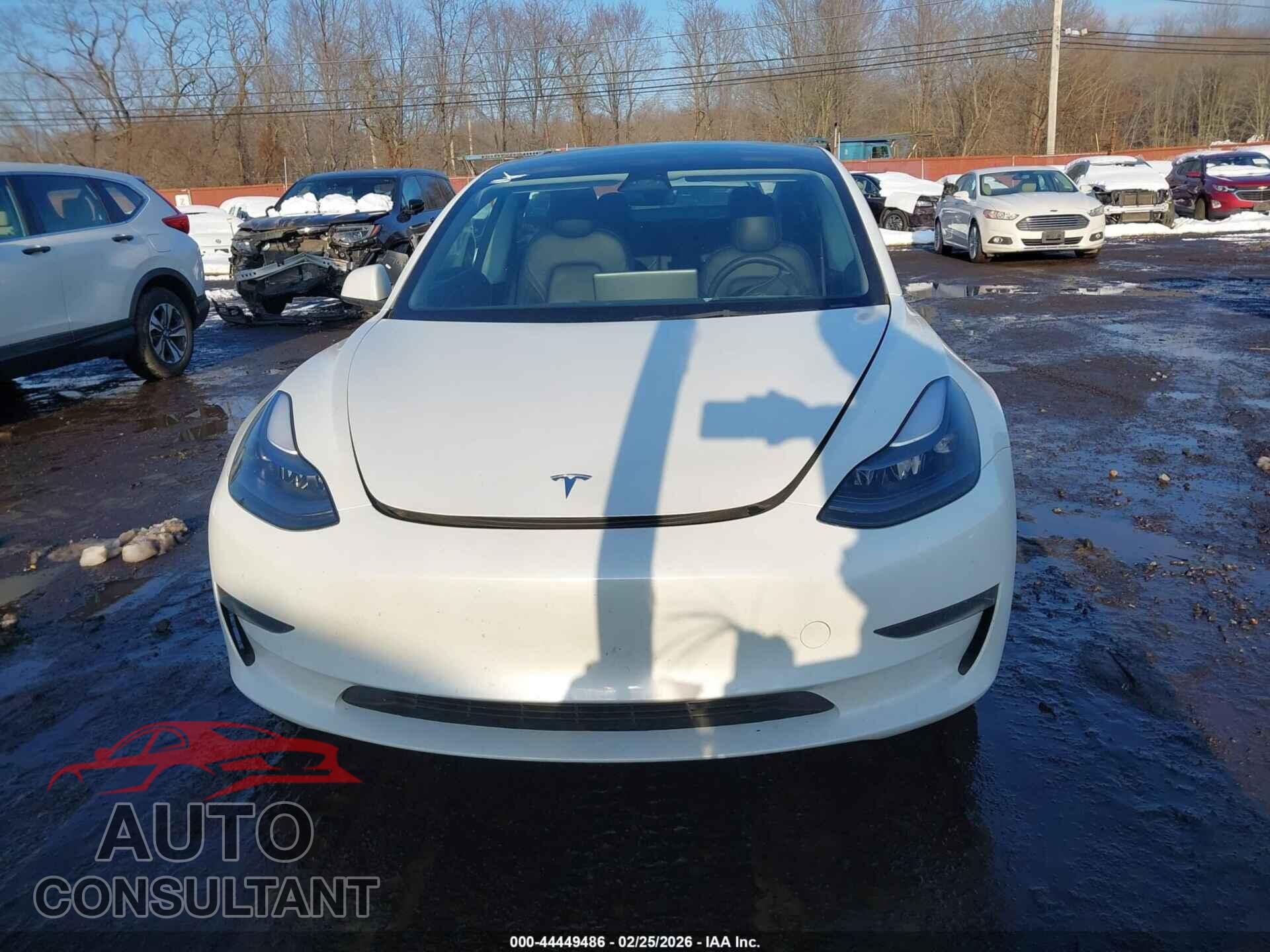TESLA MODEL 3 2023 - 5YJ3E1EA5PF477718
