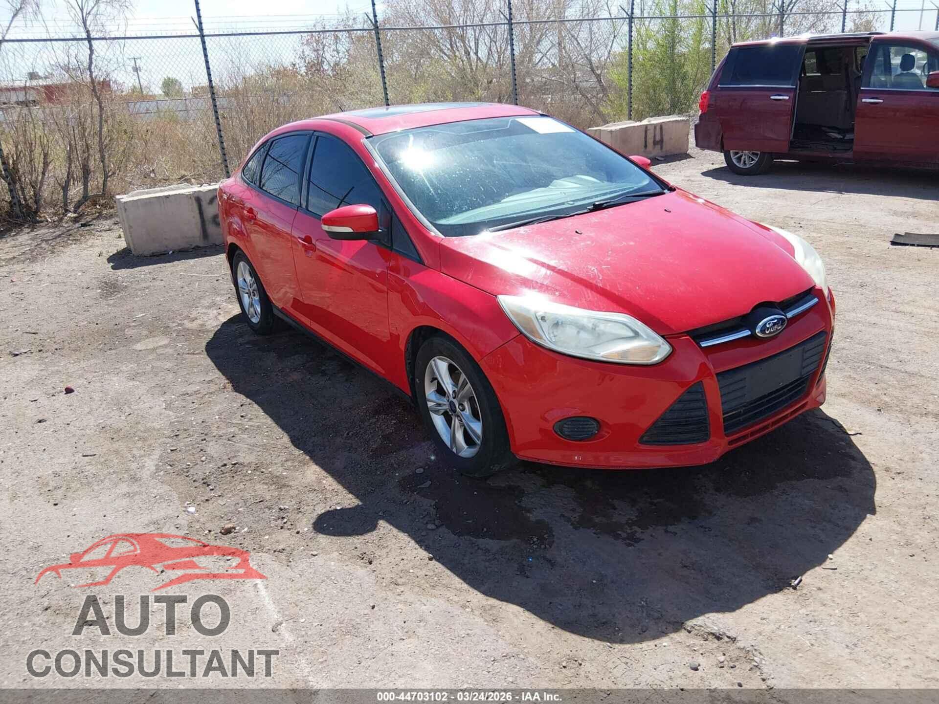 FORD FOCUS 2014 - 1FADP3F22EL272018