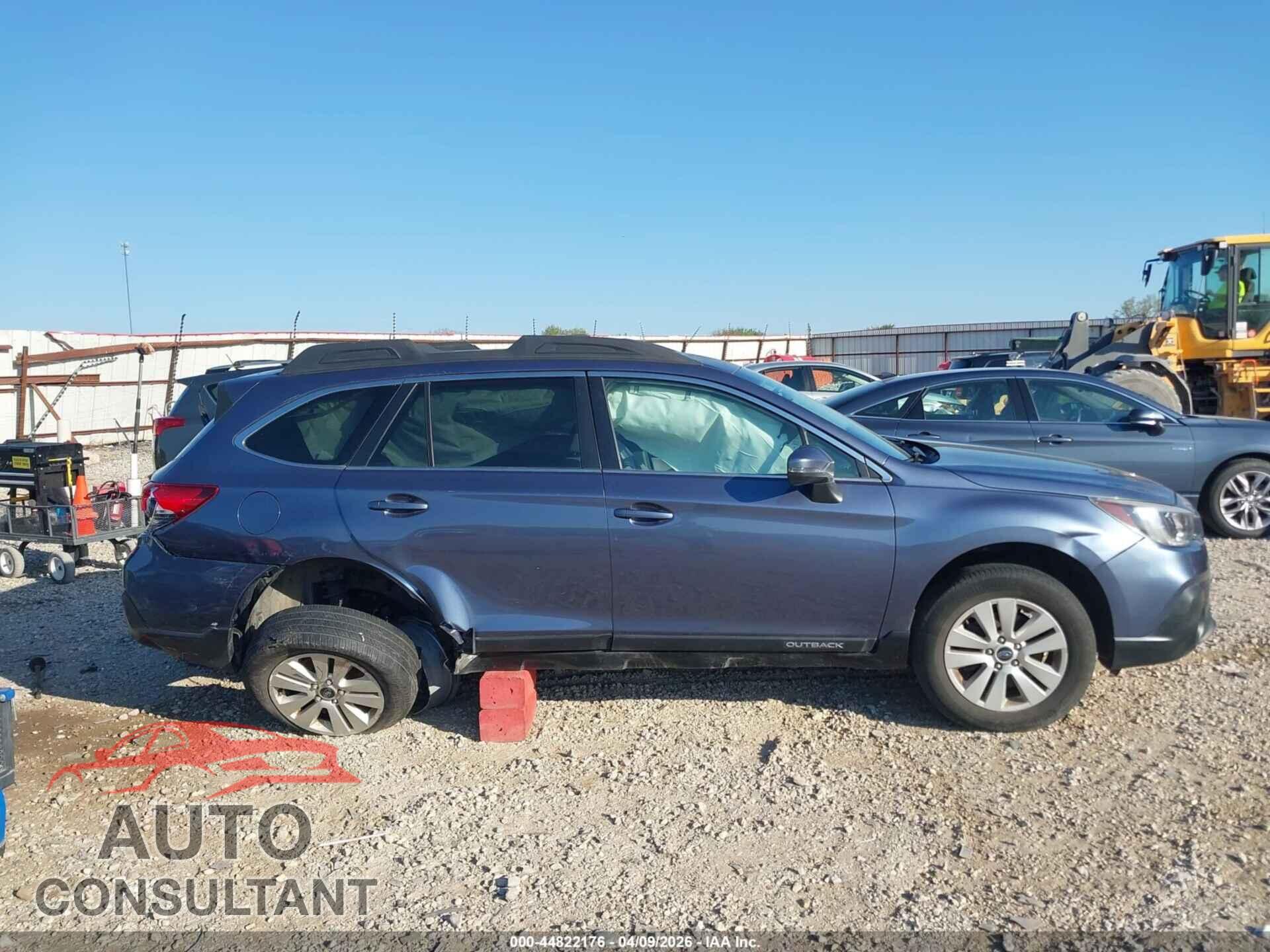 SUBARU OUTBACK 2018 - 4S4BSAFC8J3202168