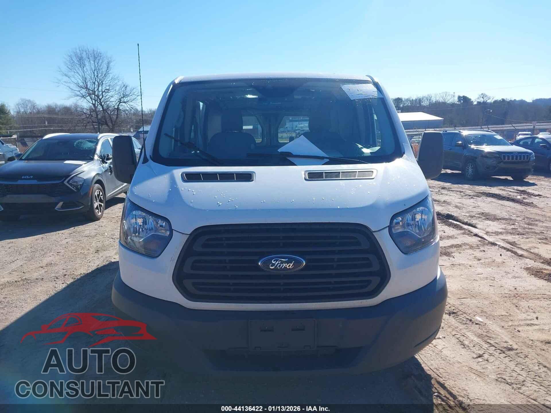FORD TRANSIT-250 2018 - 1FTYR2YM8JKA22667