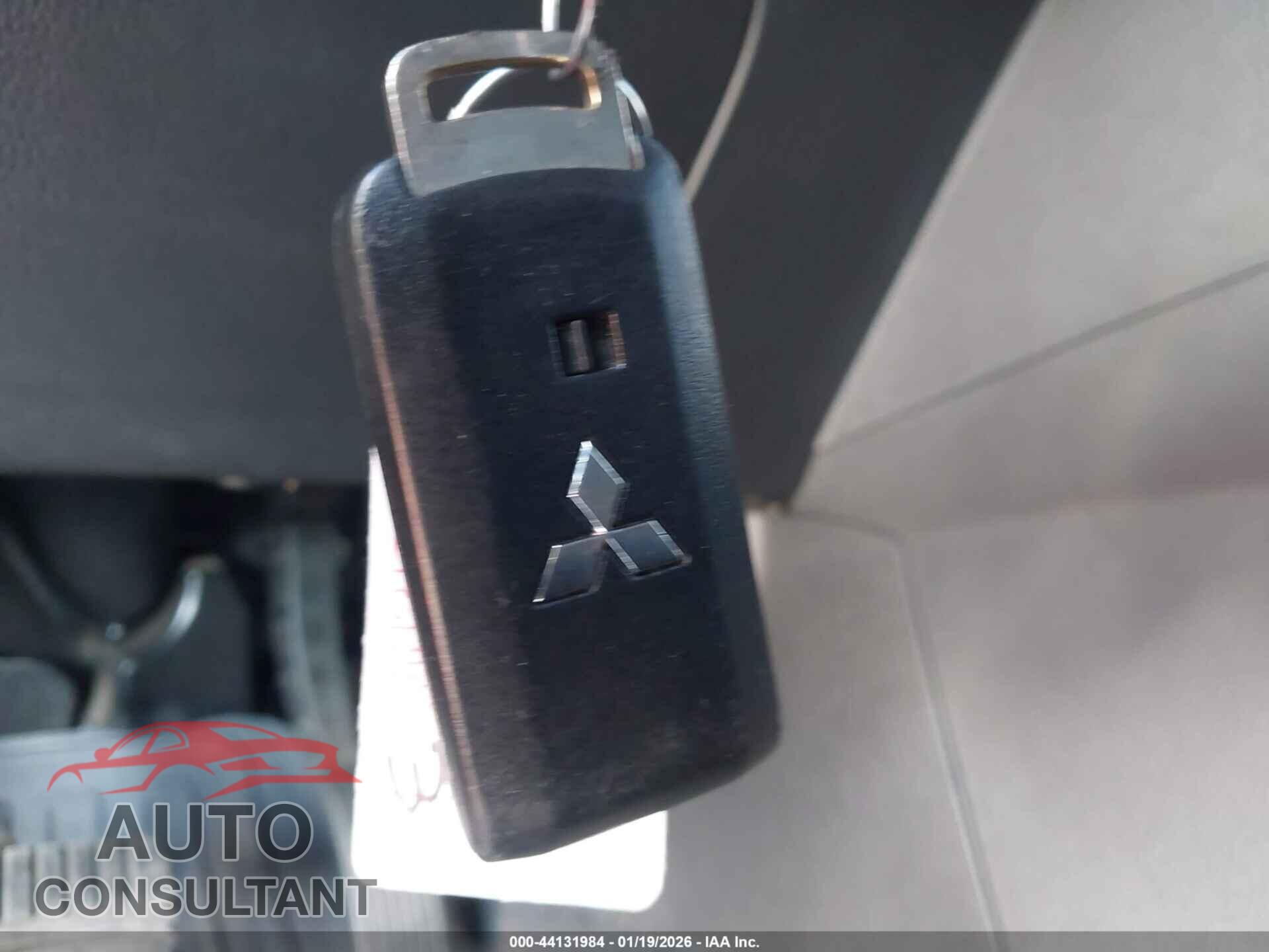 MITSUBISHI ECLIPSE CROSS 2020 - JA4AS5AA0LZ005633