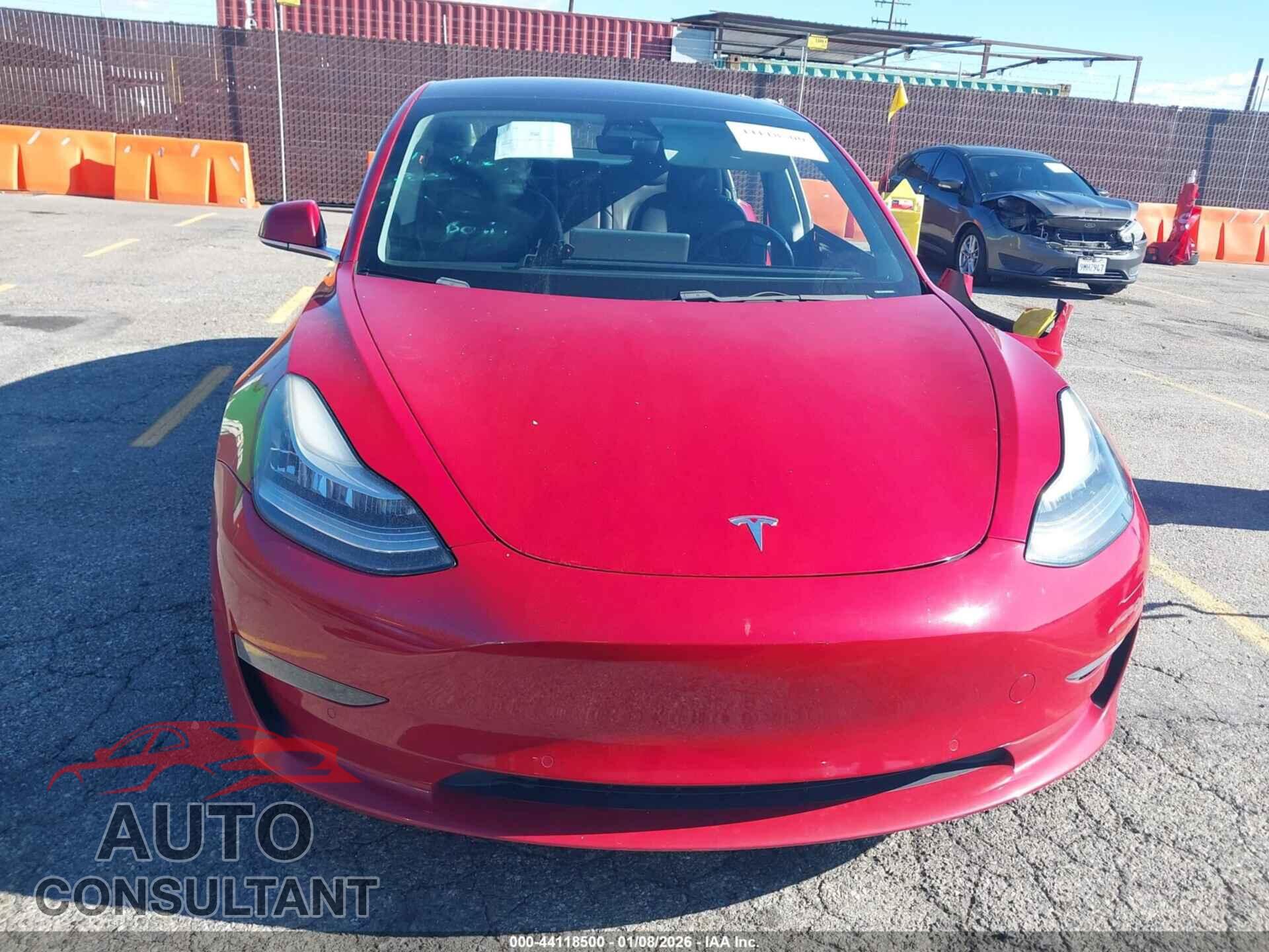 TESLA MODEL 3 2019 - 5YJ3E1EA1KF299119