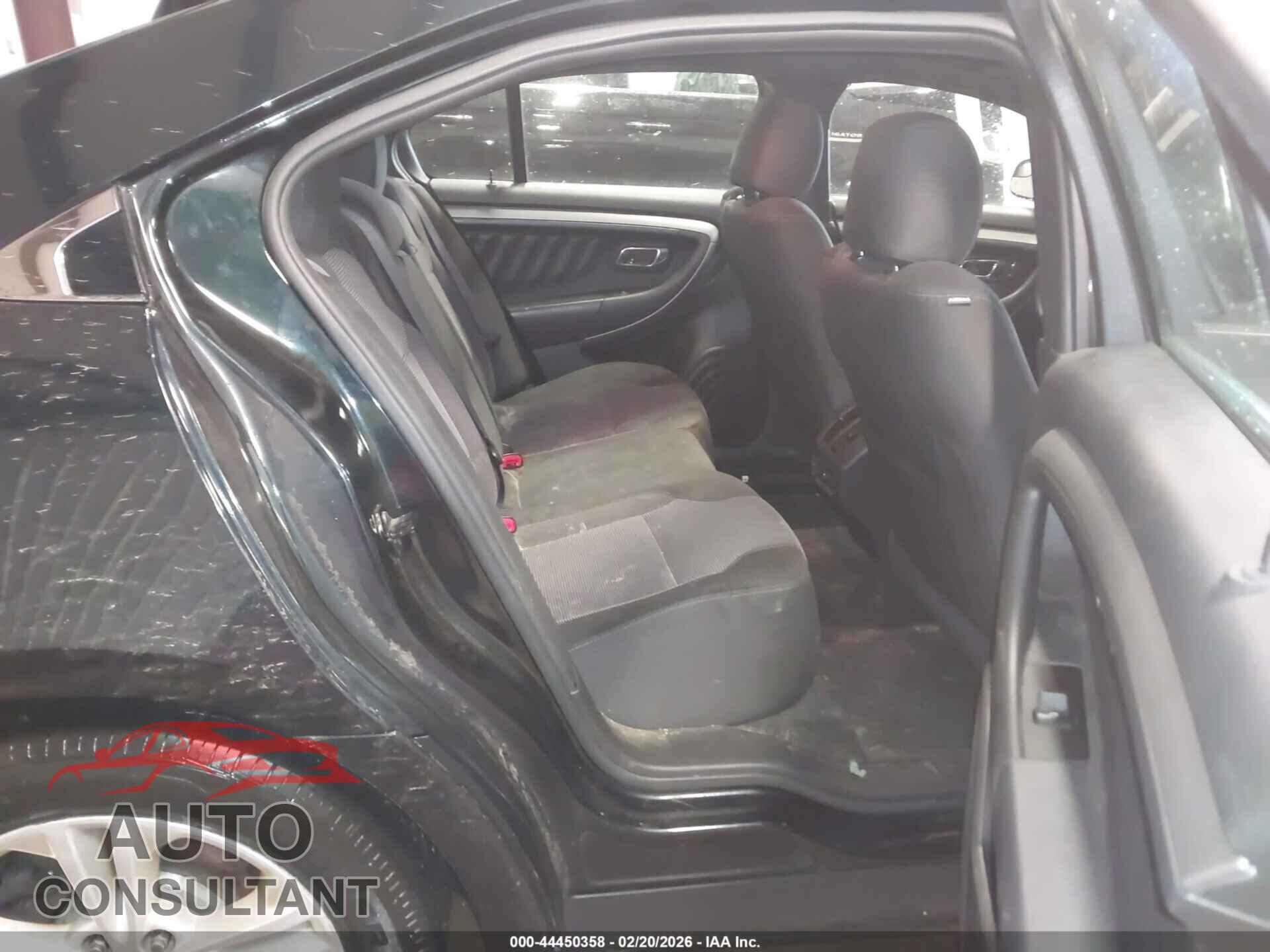 FORD TAURUS 2015 - 1FAHP2H86FG136143