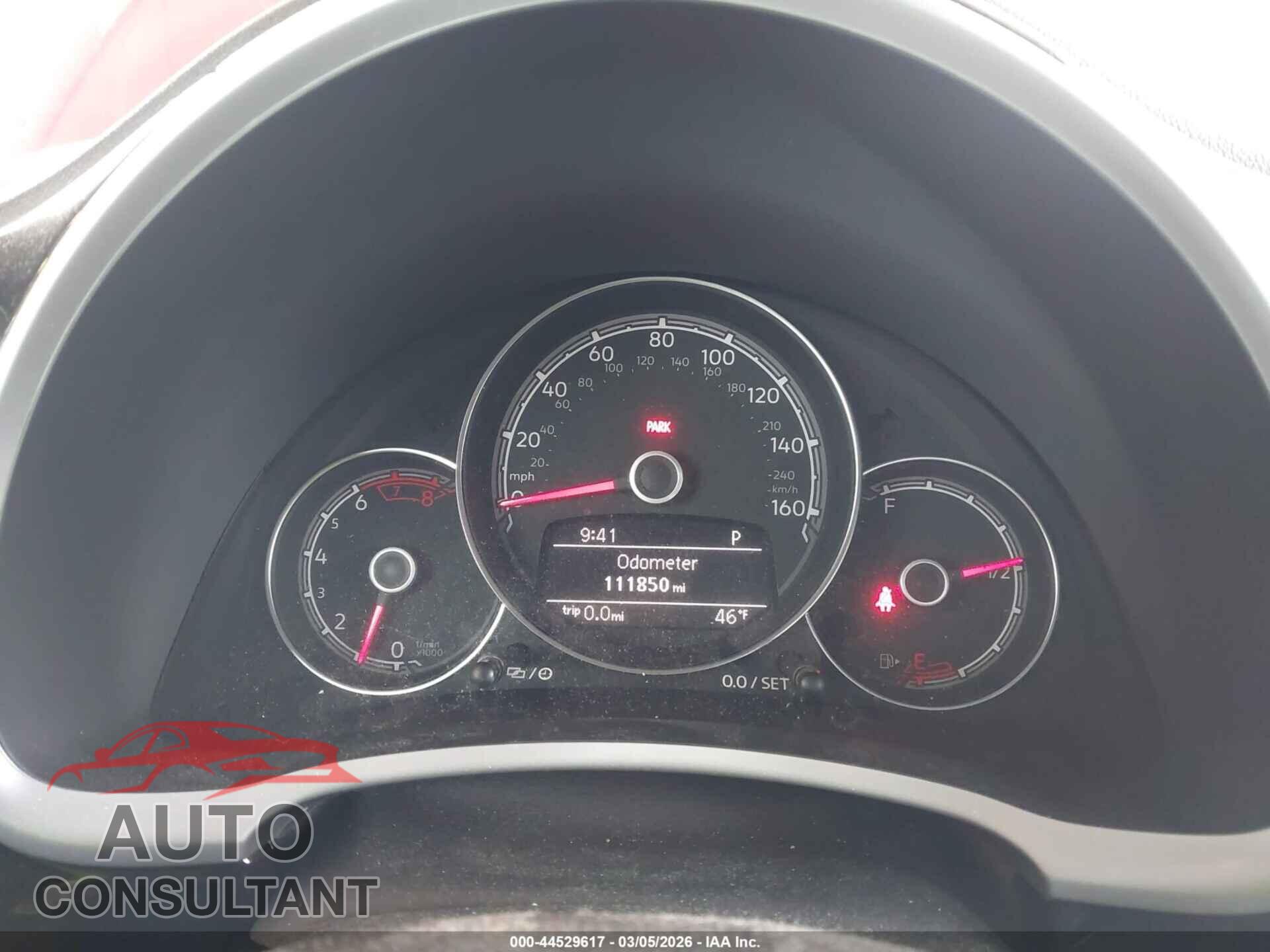 VOLKSWAGEN BEETLE 2017 - 3VWF17AT2HM604454