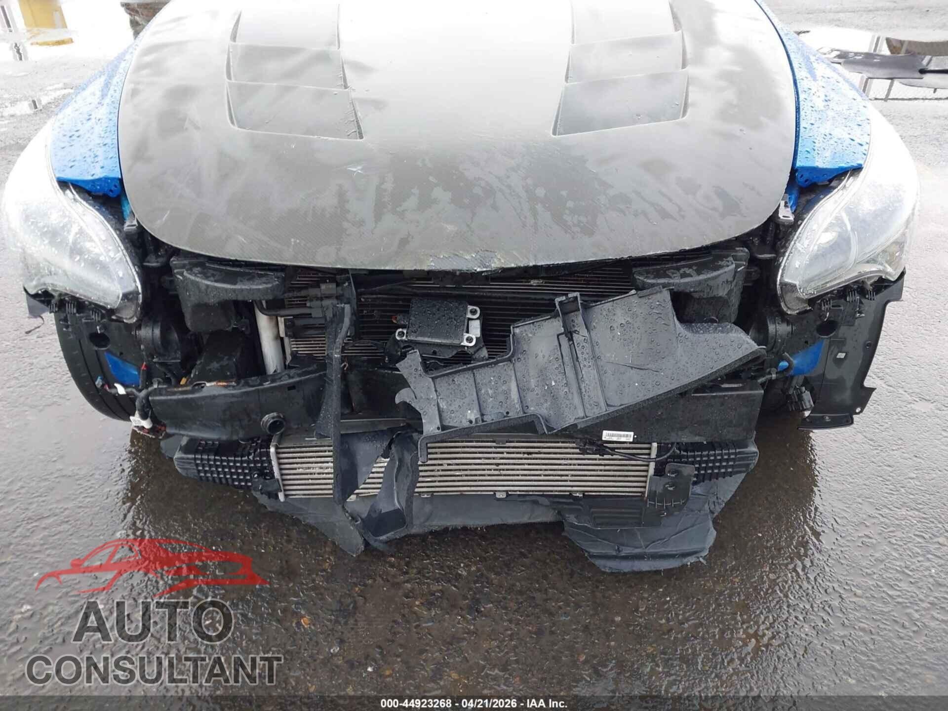 KIA STINGER 2018 - KNAE35LC4J6010865