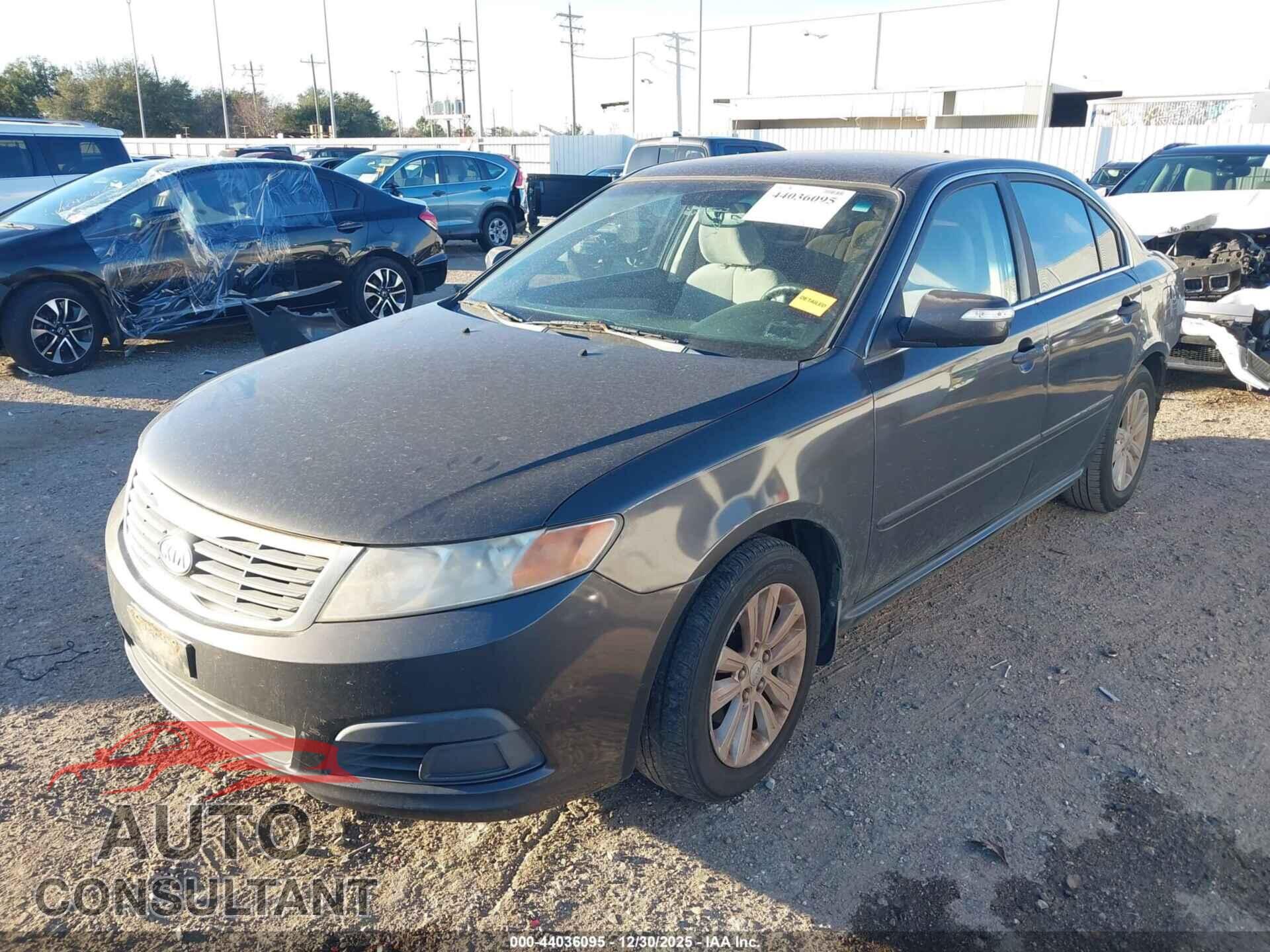 KIA OPTIMA 2010 - KNAGG4A83A5400559