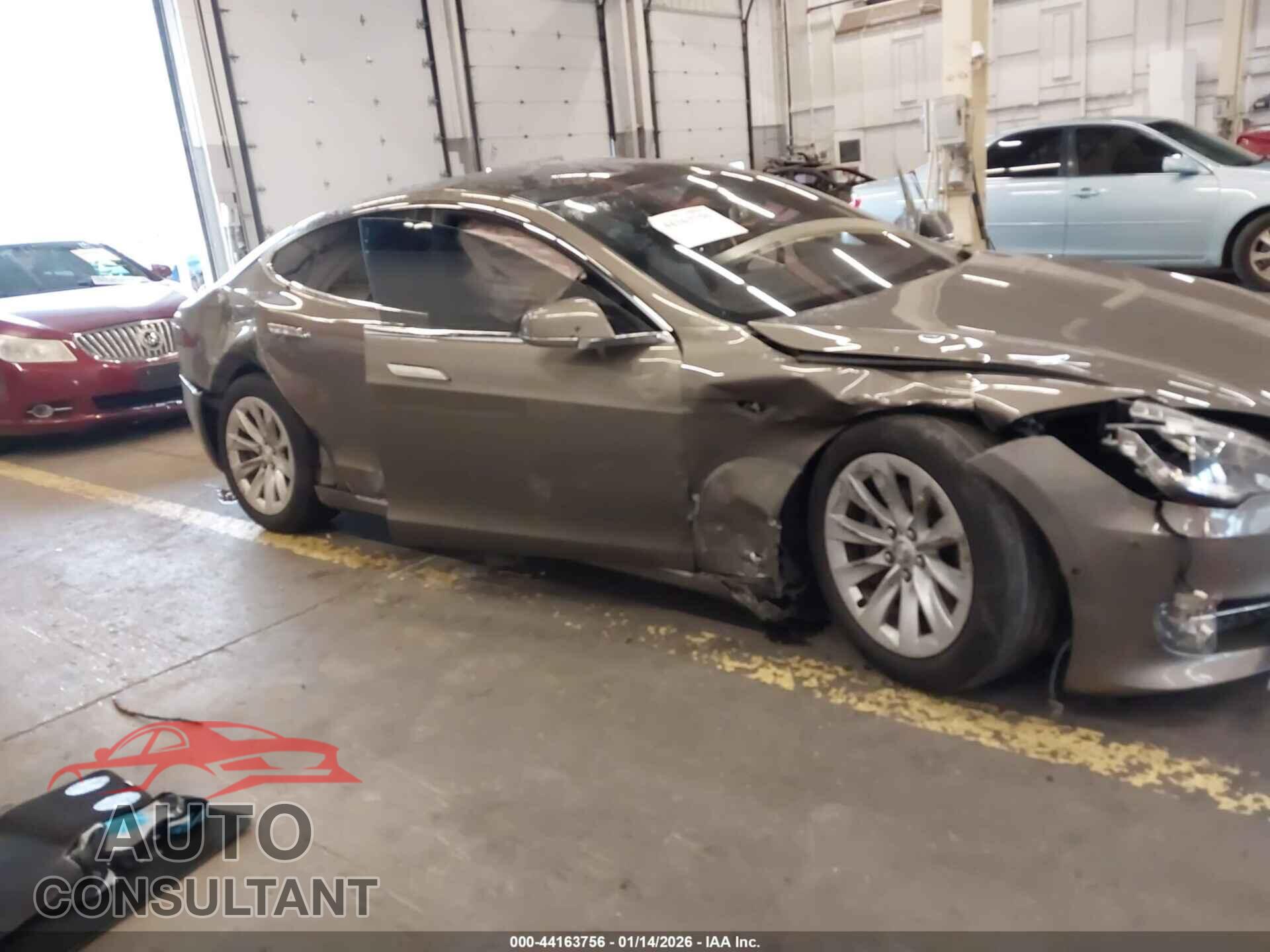 TESLA MODEL S 2016 - 5YJSA1E20GF136887