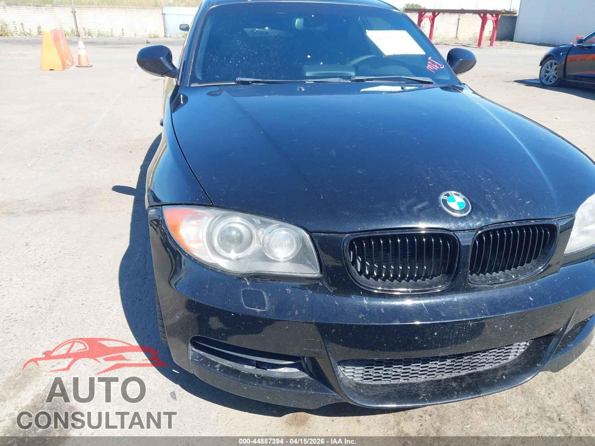BMW 135I 2011 - WBAUC9C55BVM11076