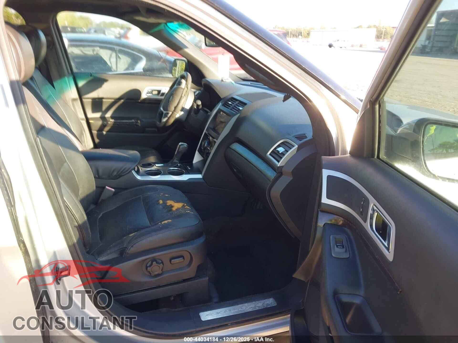 FORD EXPLORER 2013 - 1FM5K7F89DGA08788