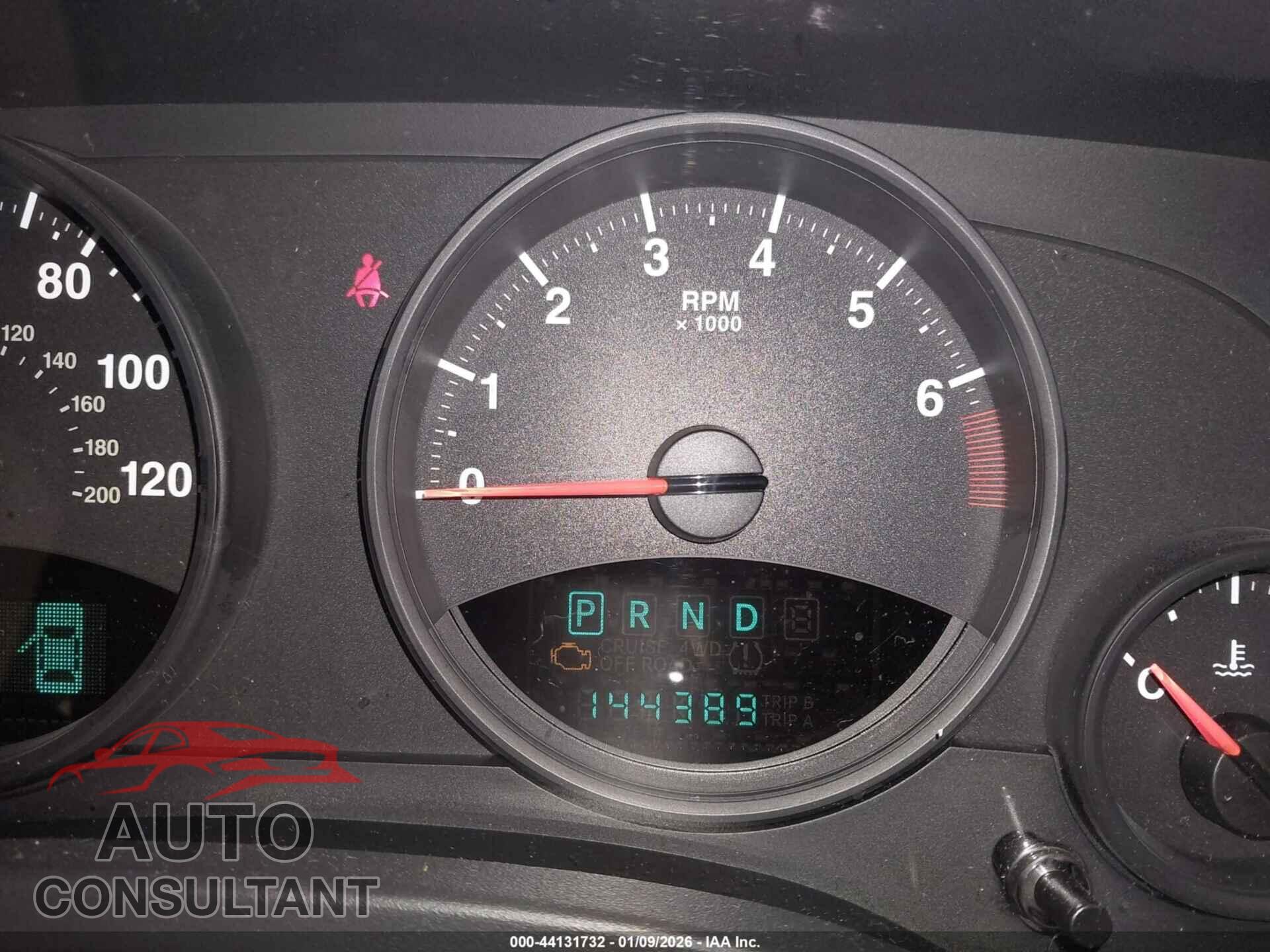 JEEP COMPASS 2011 - 1J4NF1FB8BD280792