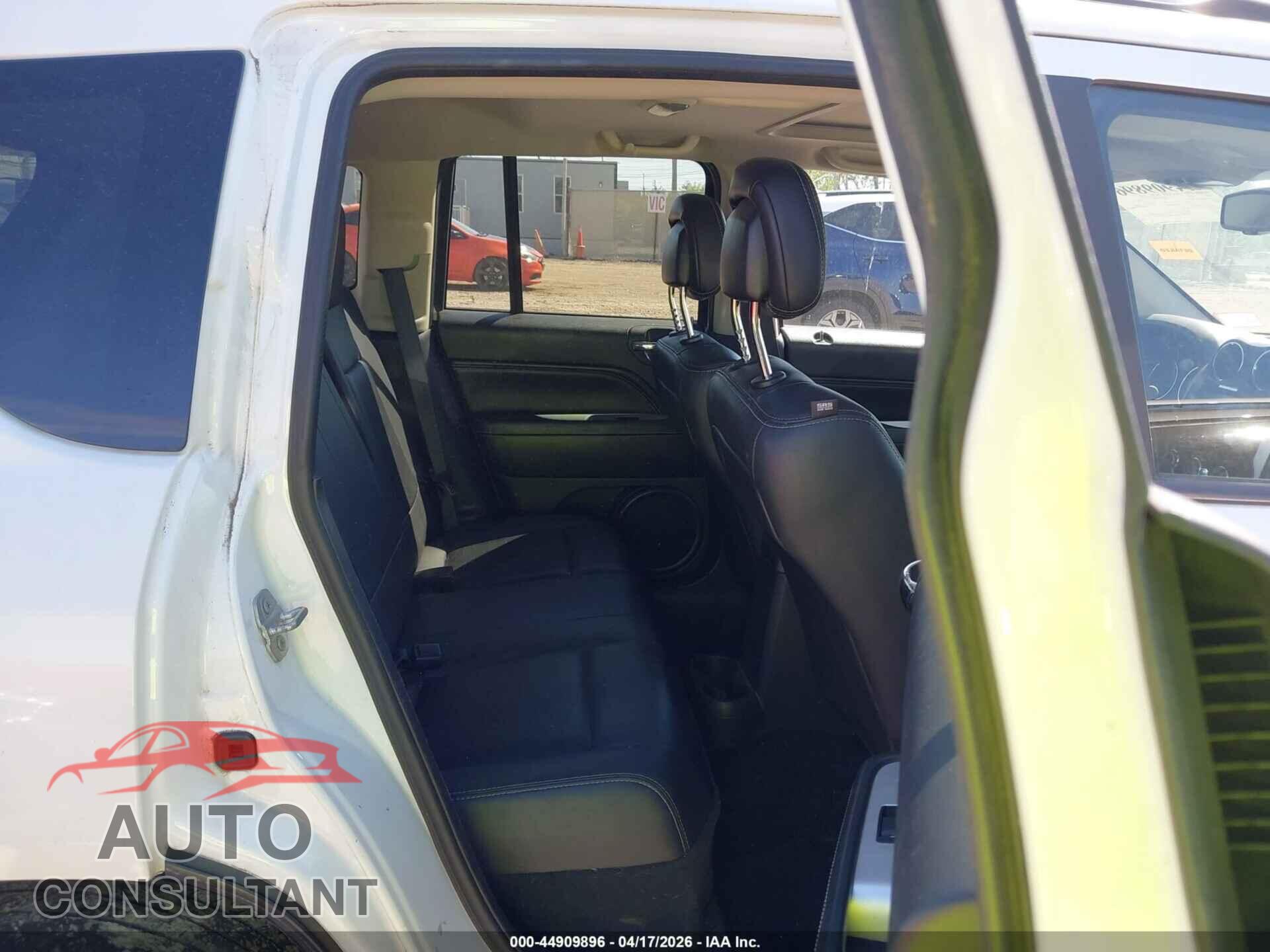 JEEP COMPASS 2015 - 1C4NJDEB7FD208561