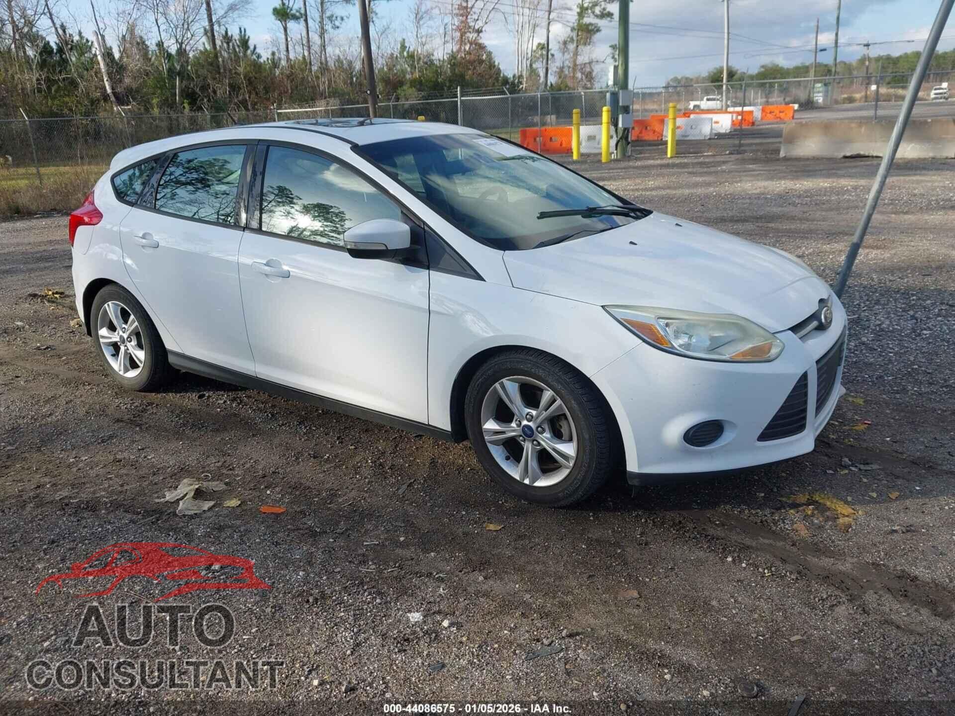 FORD FOCUS 2014 - 1FADP3K20EL109261