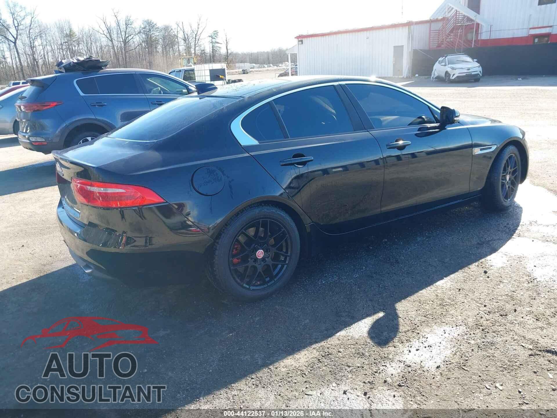 JAGUAR XE 2017 - SAJAD4BG7HA974995